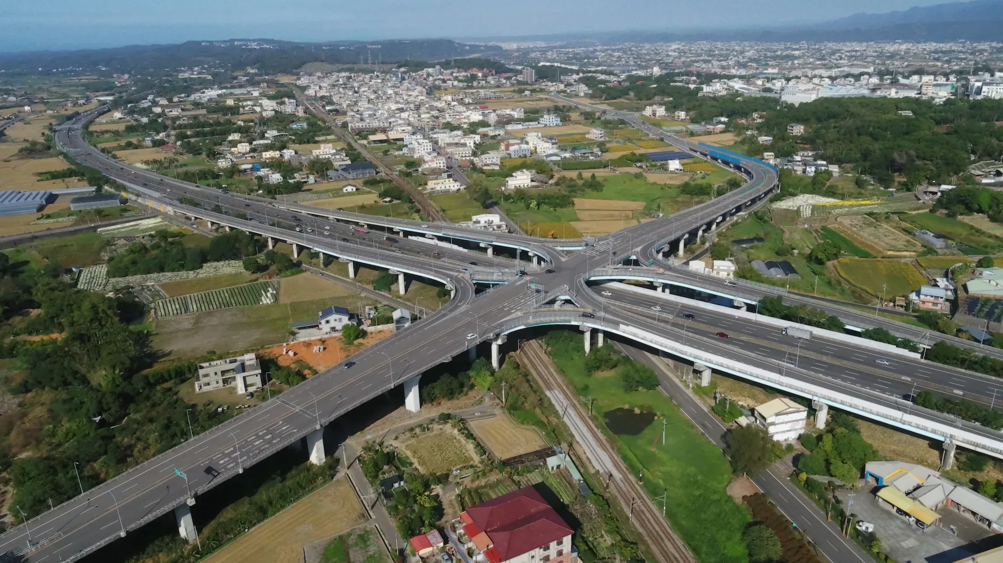 高公局呼籲國人提前掃墓，避開清明車潮。宋佩遙攝