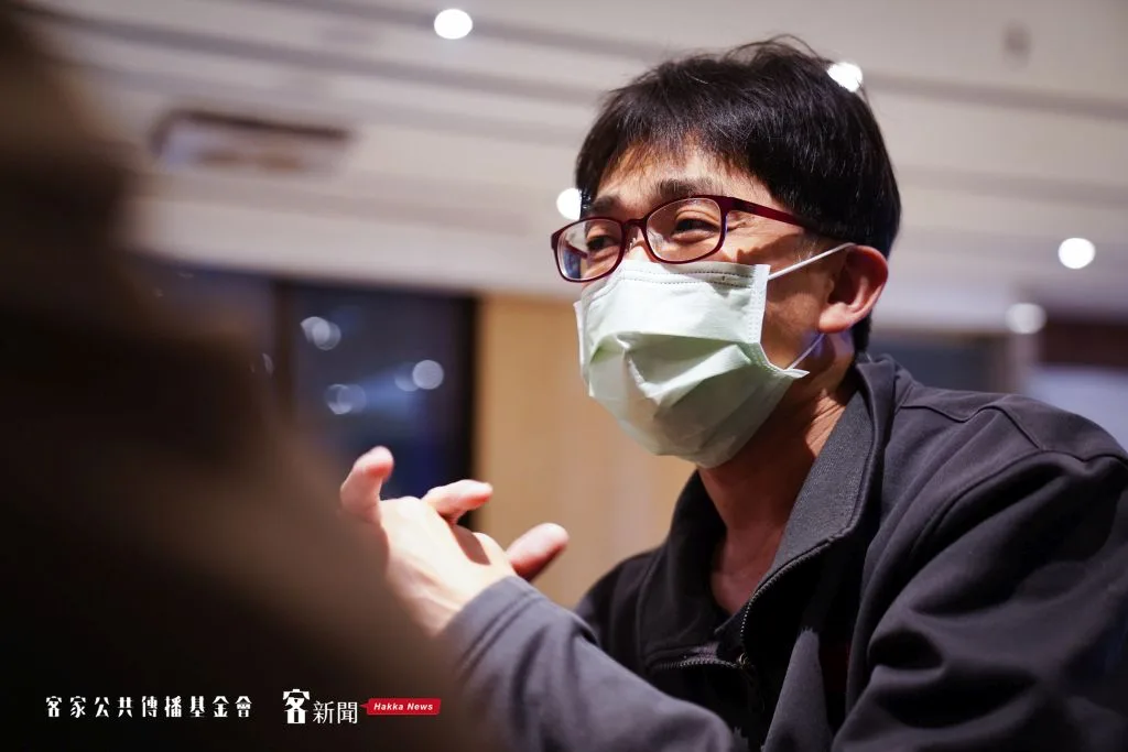 戲偶子劇團團長邱豐榮。圖/宋佩遙攝。
