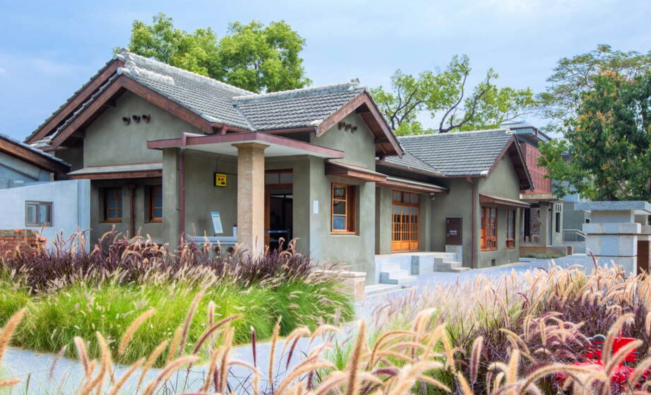 水交社一帶古稱「桶盤淺」,位於府城南門外(清臺灣府城的南城門),係明清時期漢人墓葬之地。翻攝水交社文化園區官網