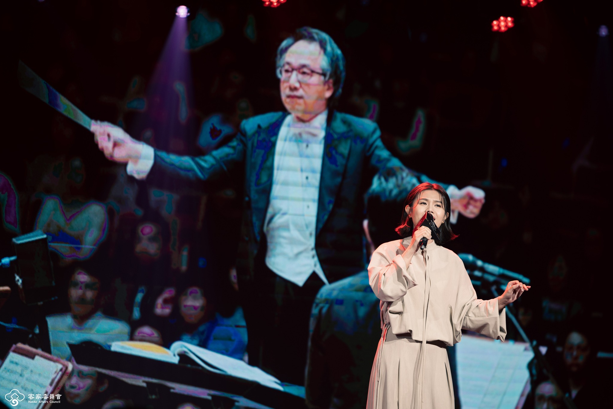 朱海君演唱客家山歌讓歌迷直呼：「應該出一片客語專輯。」客委會提供