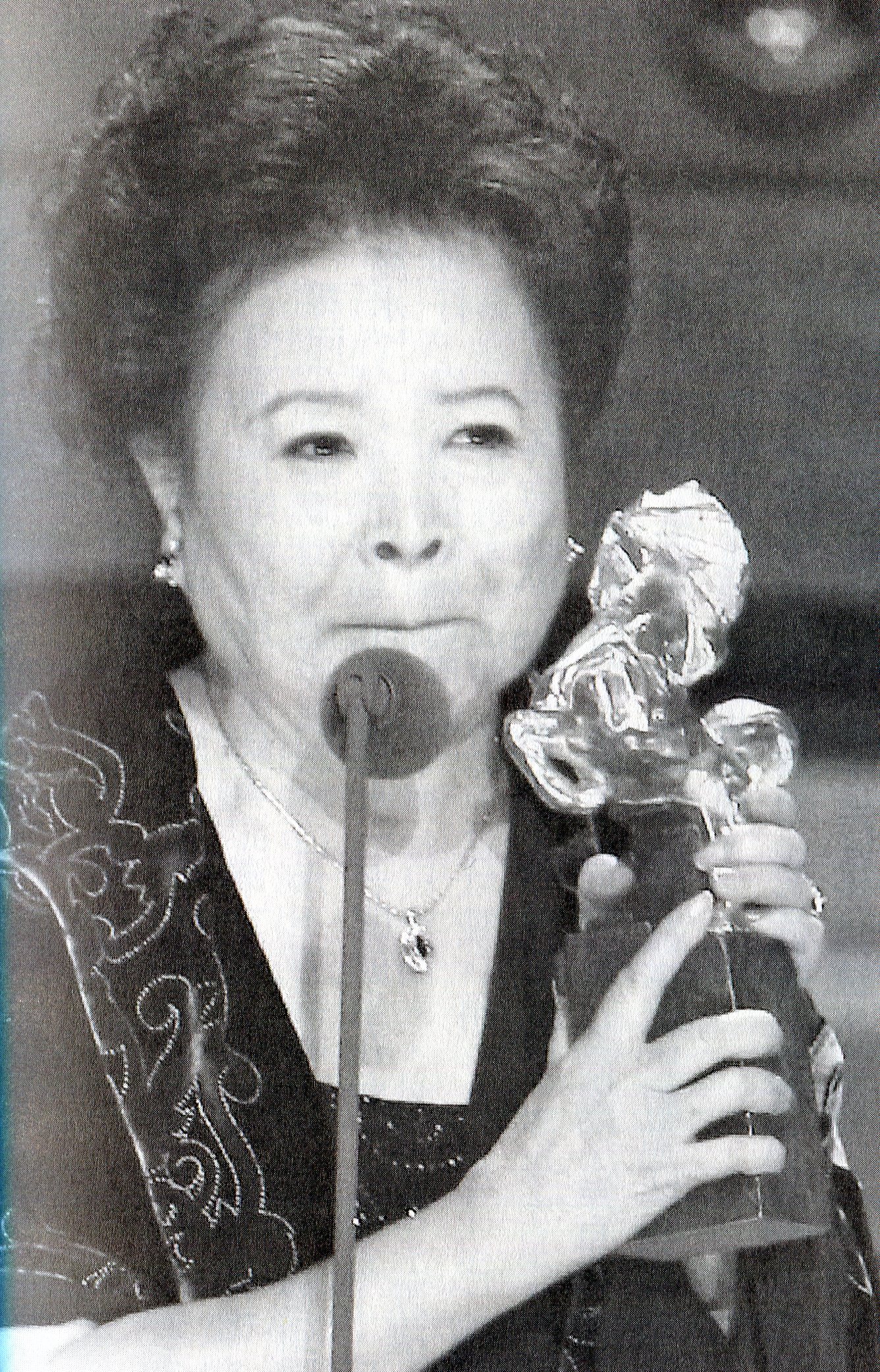 梅芳(廖春梅)是客家人,曾獲金鐘、金馬獎最佳女配角及第51屆金鐘獎終身貢獻獎,她在「寒夜」電視劇飾演燈妹的晚年。高智洋攝