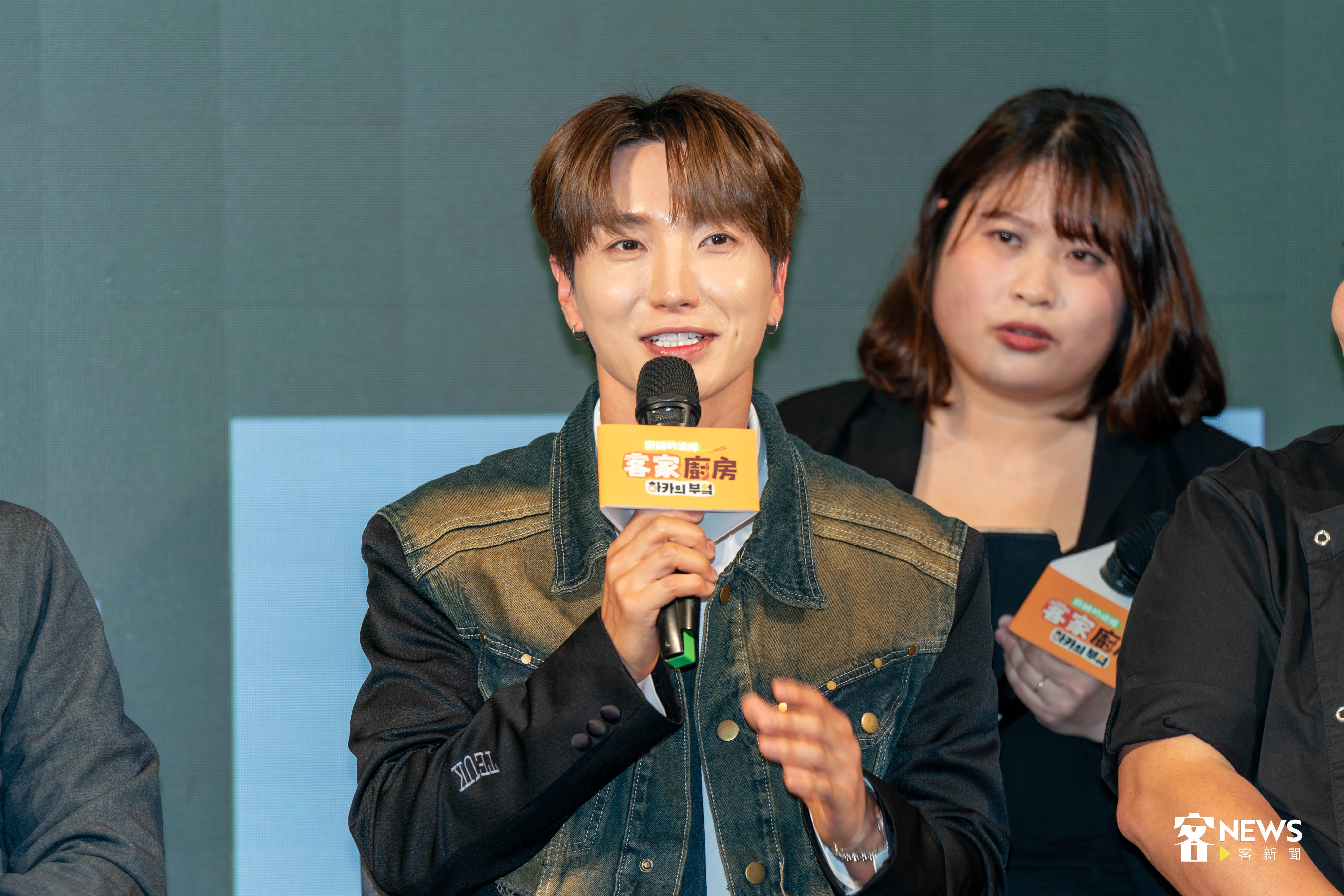 韓國人氣男團Super Junior成員利特以「廚師的迫降：客家廚房」入圍實境節目主持人獎，破紀錄成為首名入圍金鐘獎的韓星。范修語攝