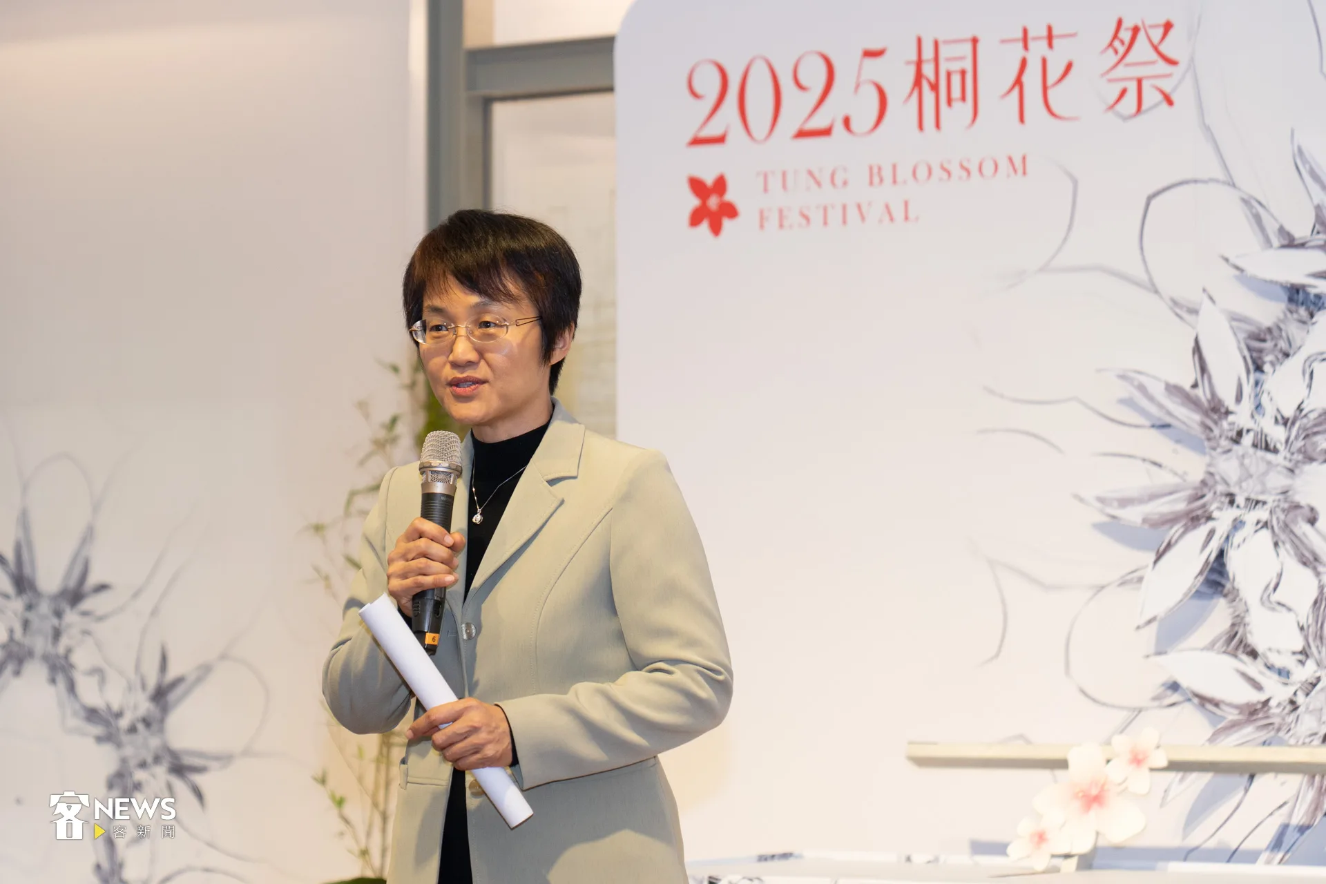 古秀妃主委表示，桐花祭不僅僅是賞花，更是情感的迴響，也是文化的交會。洪藝晅攝