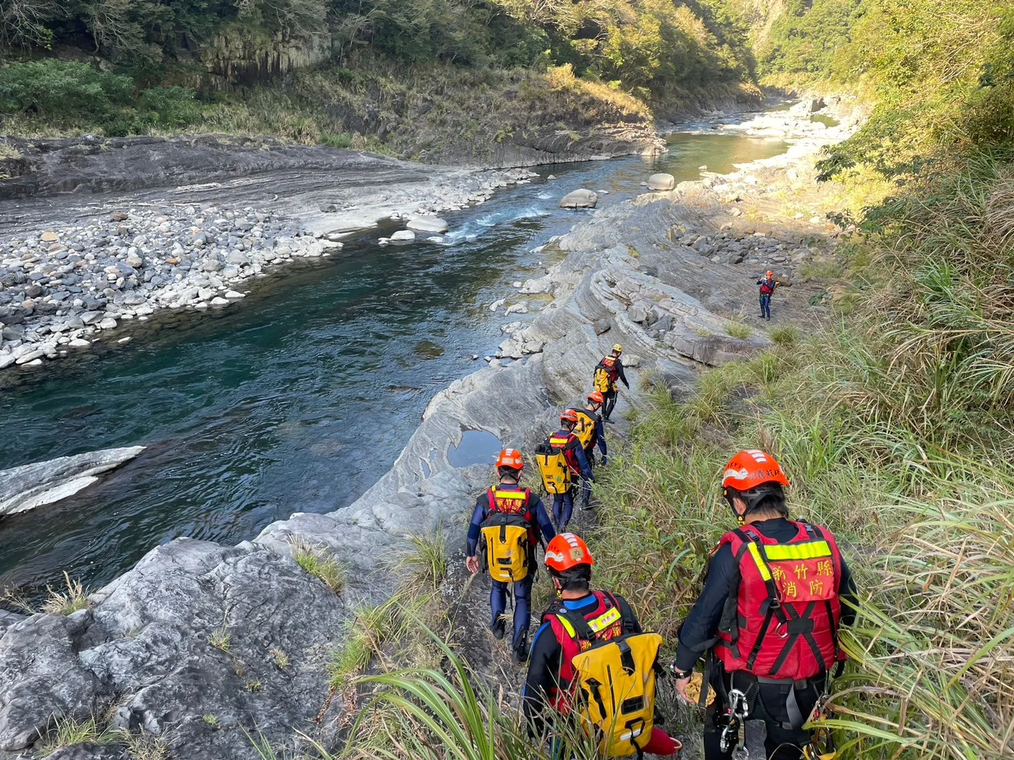 新竹縣轄內有許多熱門登山景點，山友務必重視登山安全。翻攝自新竹縣政府消防局山難搜救隊 臉書