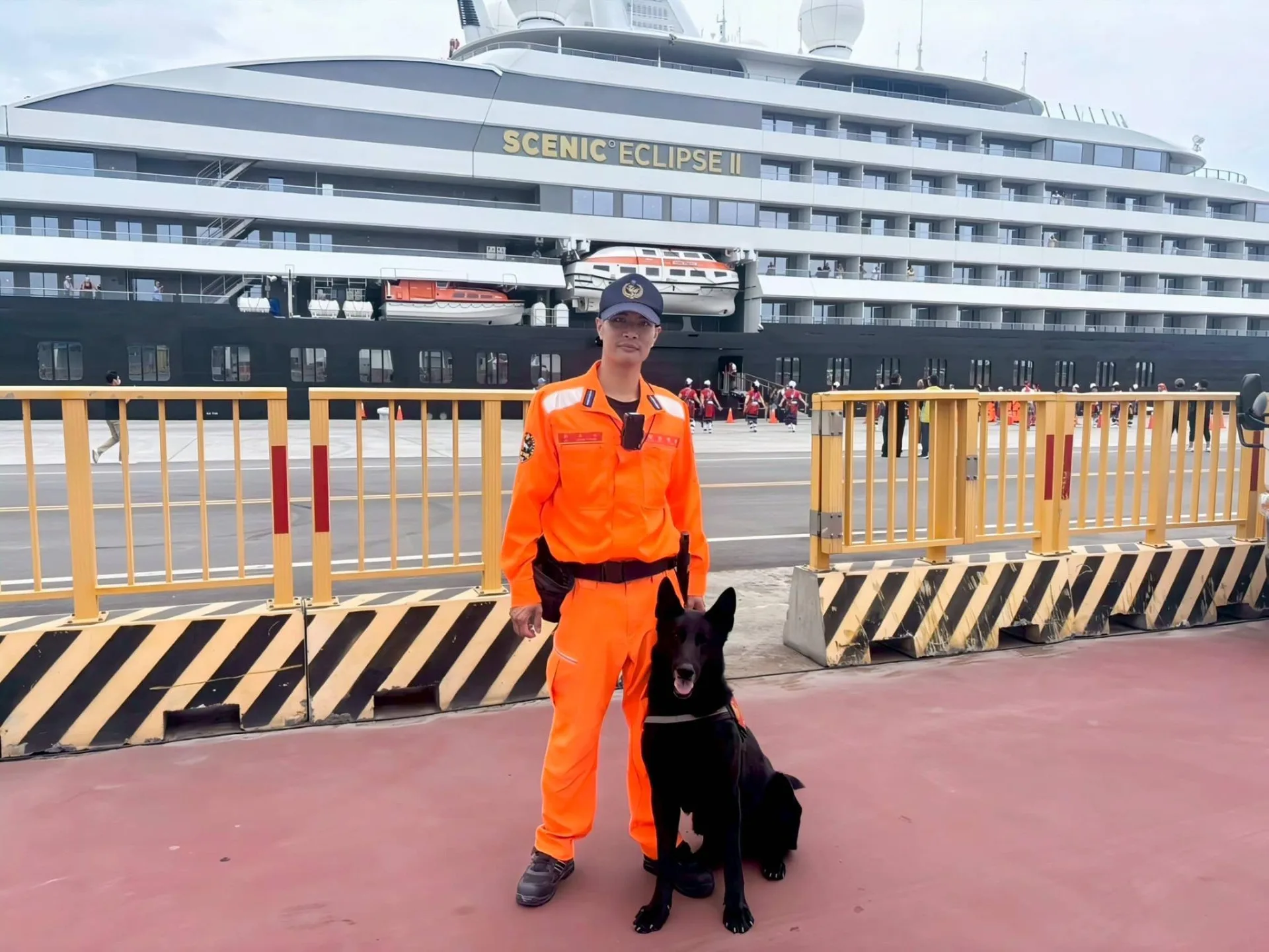 花蓮港偵搜犬鐵諾,已達服役年限將榮退。海巡署東部分署提供