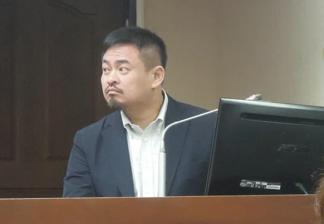 勞動部長洪申翰30日列席立法院社會福利及衛生環境委員會，針對「五一勞動節前夕，我國勞工職場預防職業災害及場（廠）墜落事故之檢討與精進作為」進行專題報告並備質詢。中央社