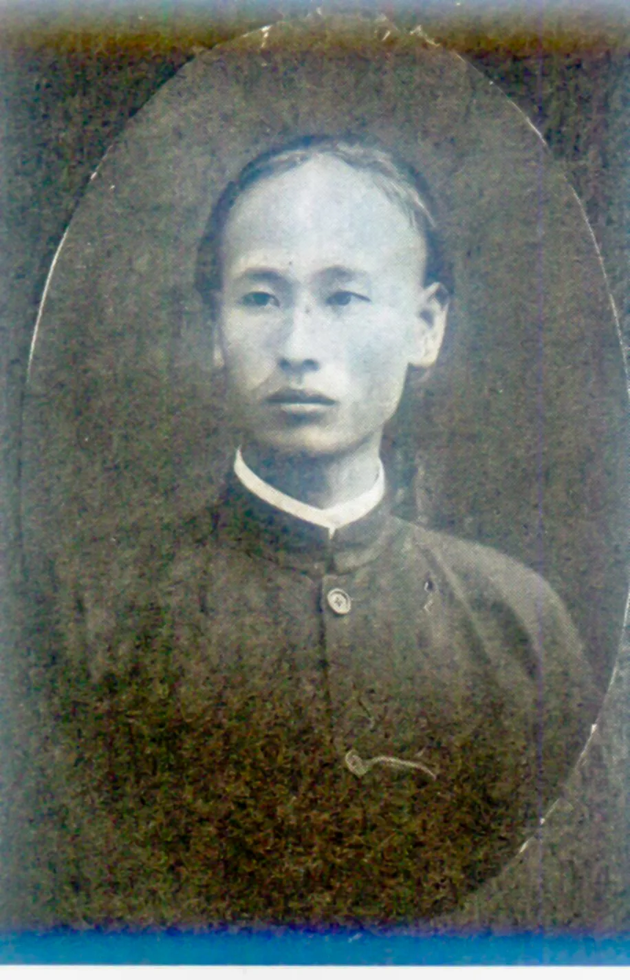 林煥文是作家林海音的父親，與作家鍾肇政的父親鍾會可是台灣總督府國語學校同學，也是吳濁流、張漢文的國小老師，圖為他年輕時的英姿。林紅炎提供