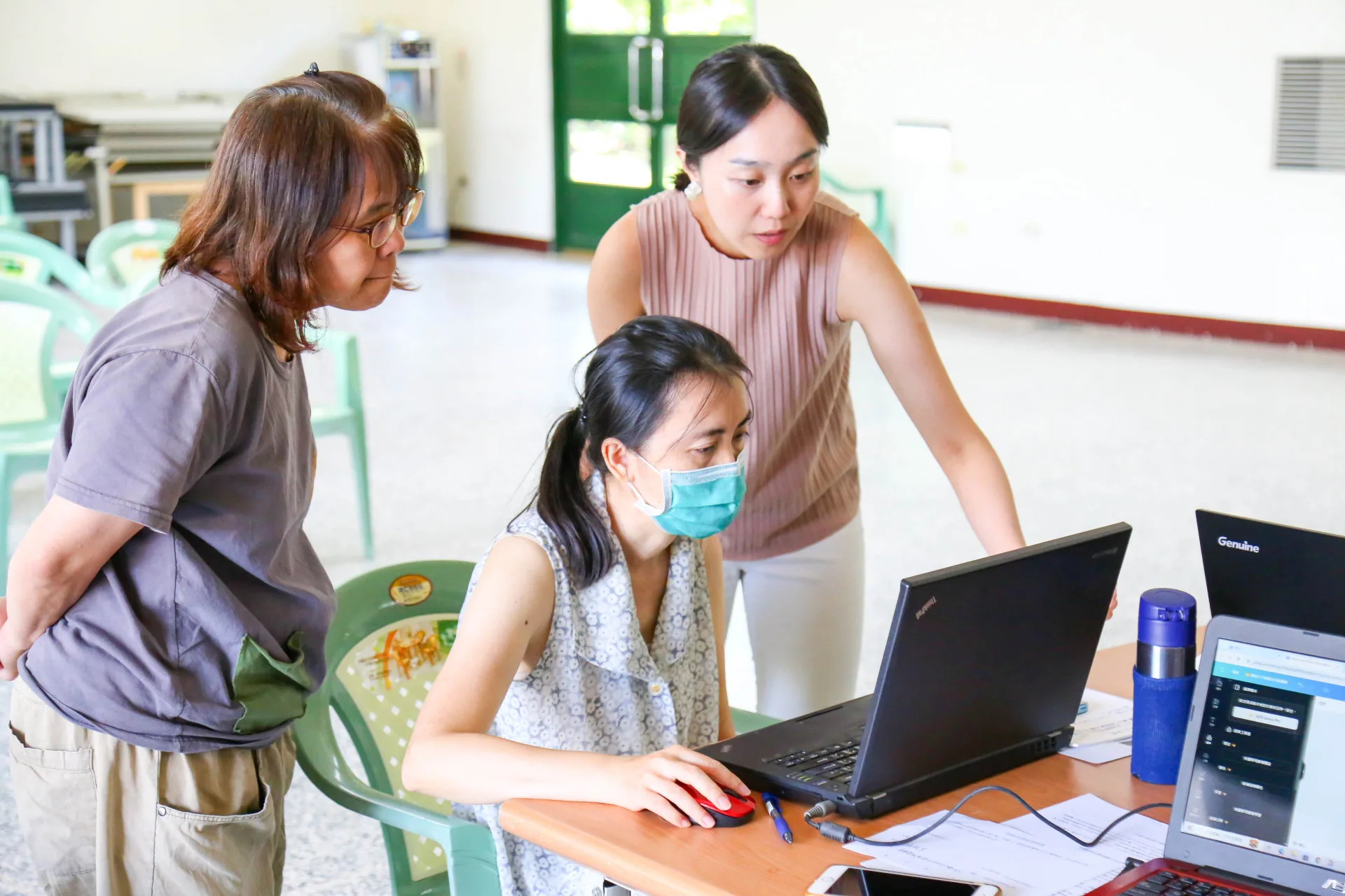 「客語播客創作營」強調實作與互動,確保學員們能將所學即時應用。講客廣播電臺提供