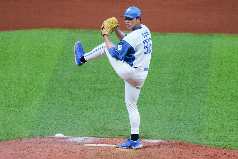 日職北海道日本火腿鬥士隊「台灣至寶」孫易磊(圖)22日被轉為支配下正式球員、升上一軍。悍創運動經紀提供