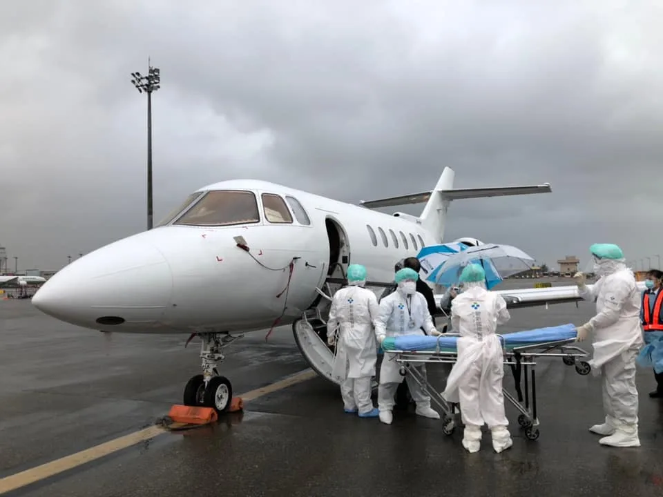 聯新國際醫院在疫情期間，肩負起桃園機場醫療中心防疫工作。翻攝自聯新國際醫院桃園國際機場醫療中心臉書粉絲專頁