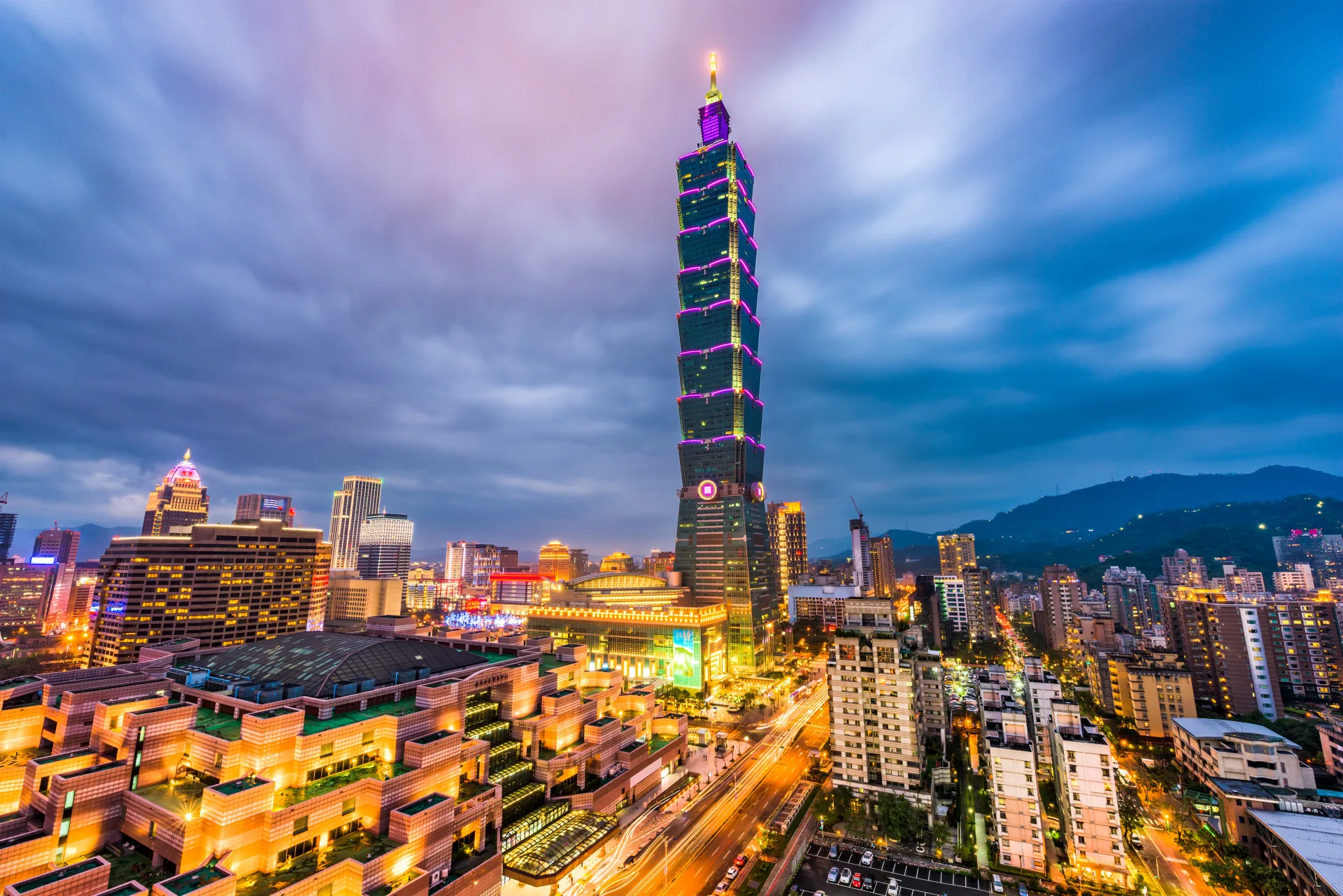 亞洲則有7個城市進入百大,台北排名第60,較去年上升5名次。取自envato圖庫