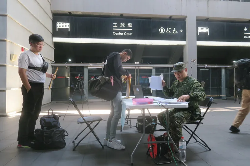 此次修法通過後,國軍志願役加給每月為新台幣3萬元,自明(2026)年元旦起實施。圖為北市後備旅首次14天教召。中央社