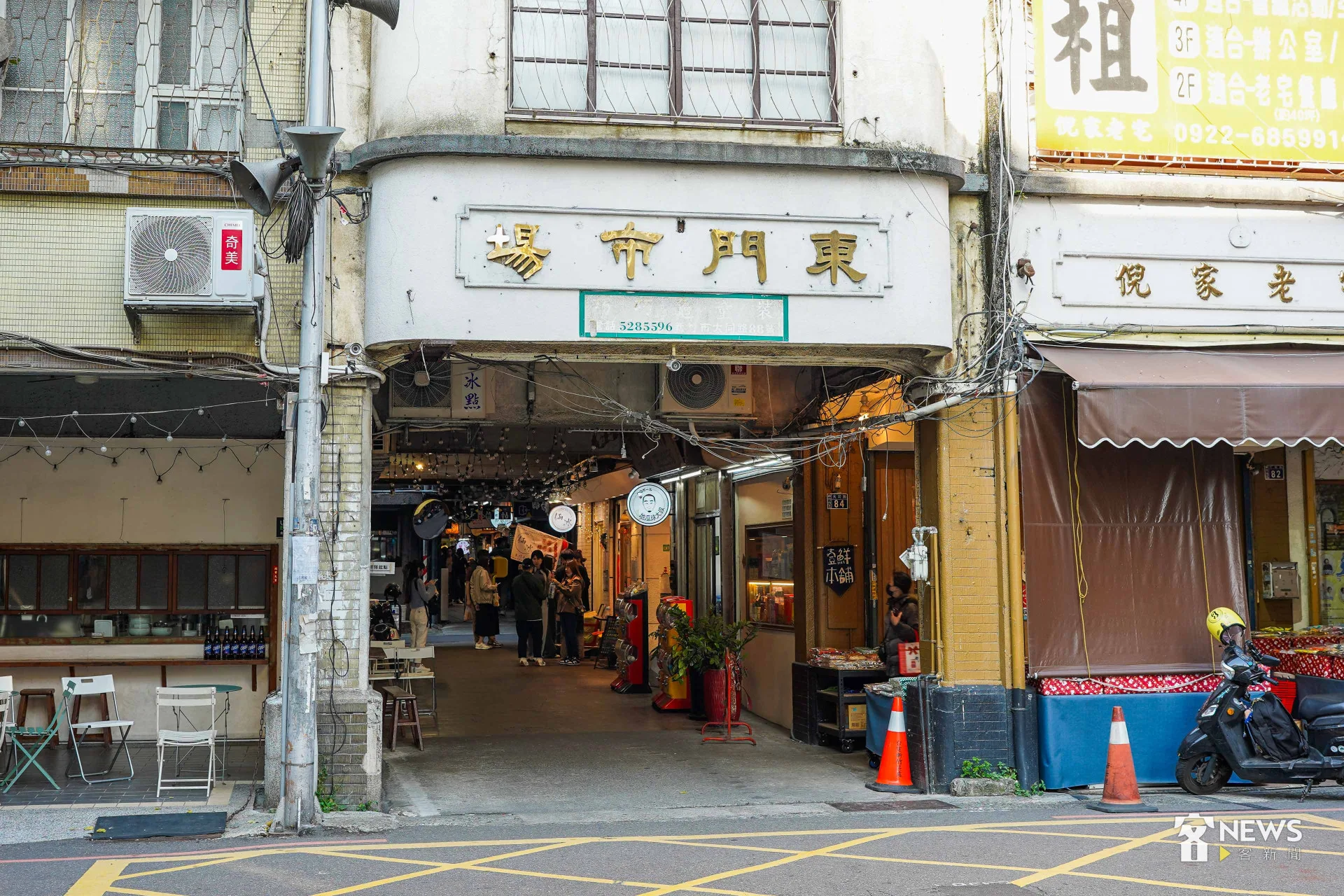新竹東門市場入口。李台源攝