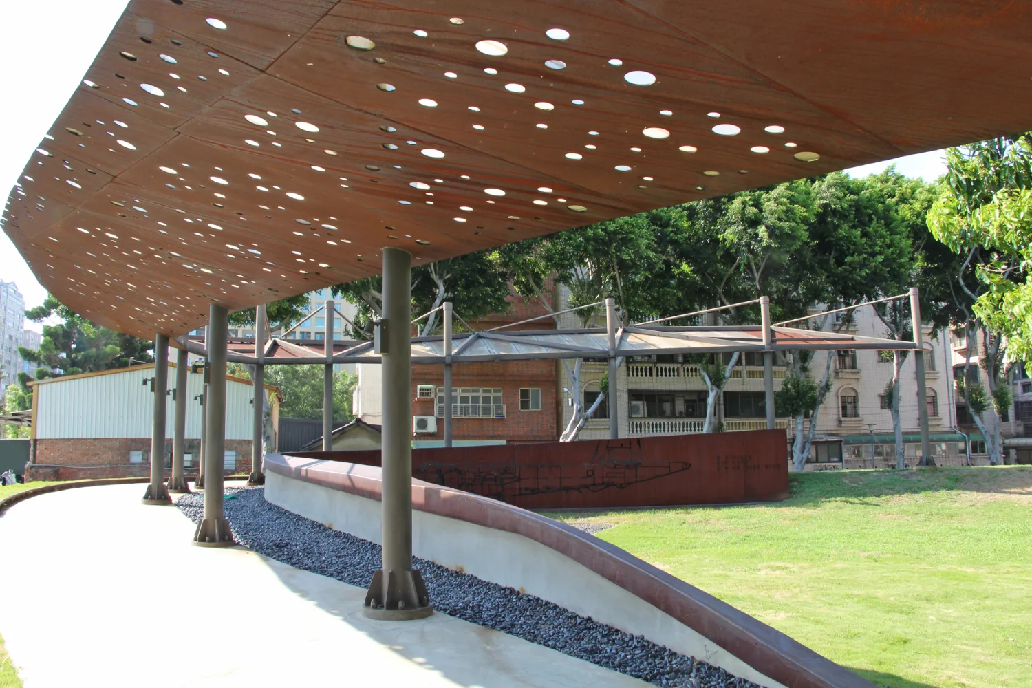 東大飛行公園裝置藝術「星空航道」。新竹市文化局提供