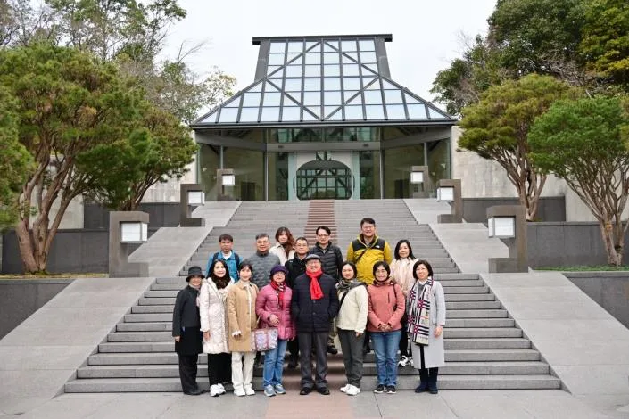 新竹縣長楊文科今年3月中旬赴日本滋賀縣參觀MIHO美術館。竹縣府提供