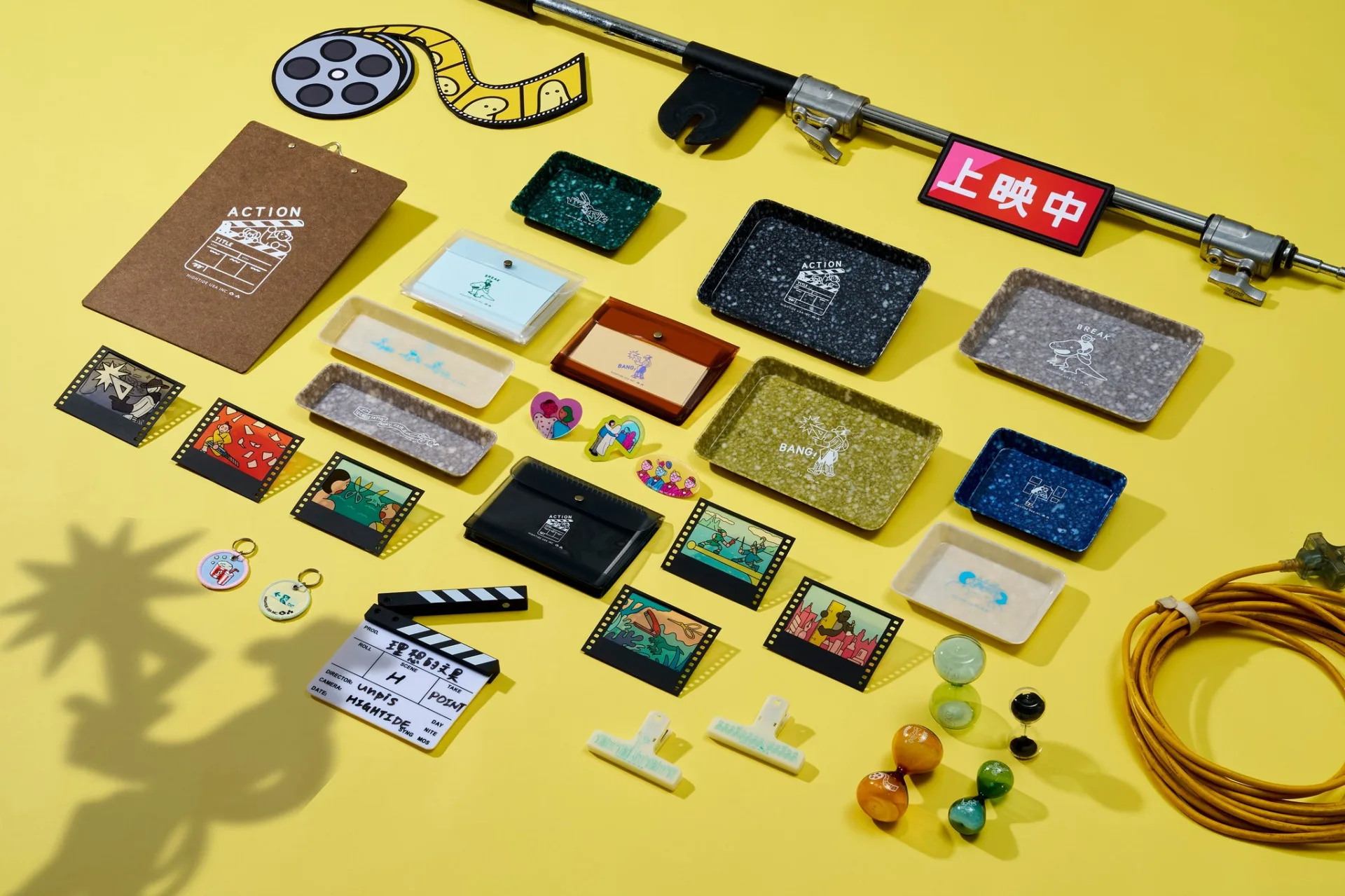 一年一度的大型文具策展「2025理想的文具」，將常見文具化身為電影主角與場景。翻攝自誠品書店 eslite bookstore FB