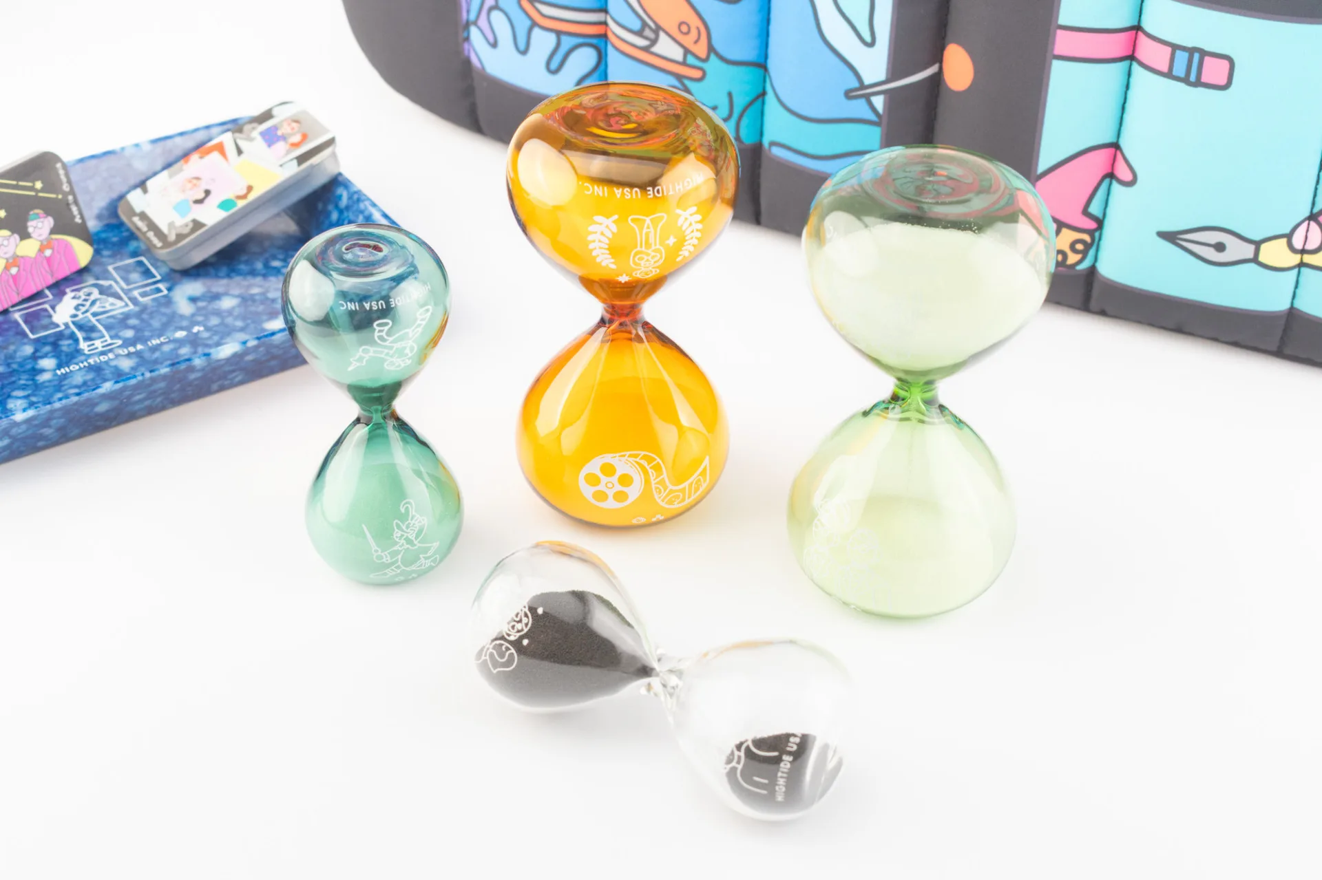 一年一度的大型文具策展「2025理想的文具」，將常見文具化身為電影主角與場景。翻攝自誠品書店 eslite bookstore FB