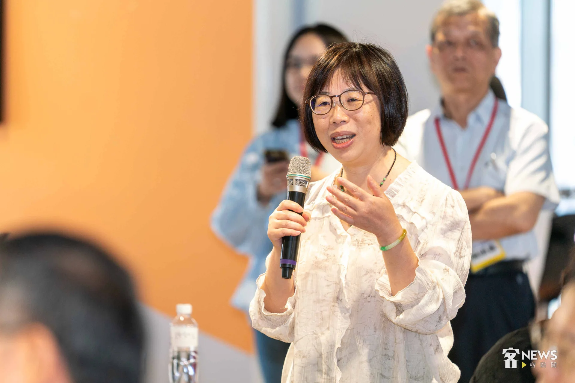 《客新聞》專欄作家蕭秀琴提到AI時代下，外國人的客語學習問題。李台源攝