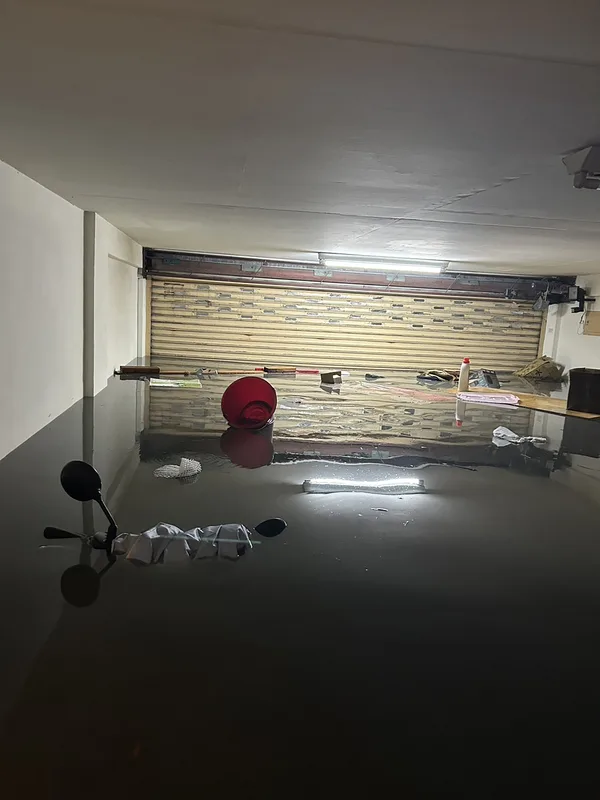 彰化縣埔心鄉經口路一處社區地下室8日因強降雨造成淹水。讀者提供