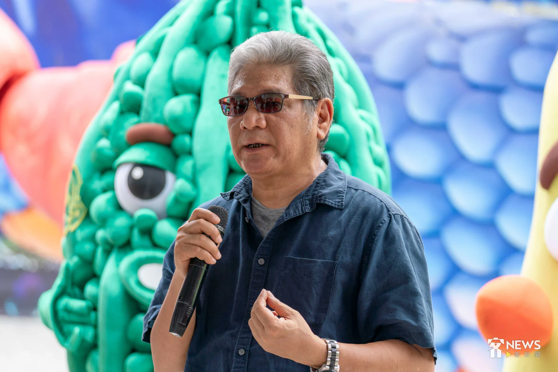 李永豐邀請所有大朋友小朋友週末一起到兩廳院藝文廣場看戲。李台源攝