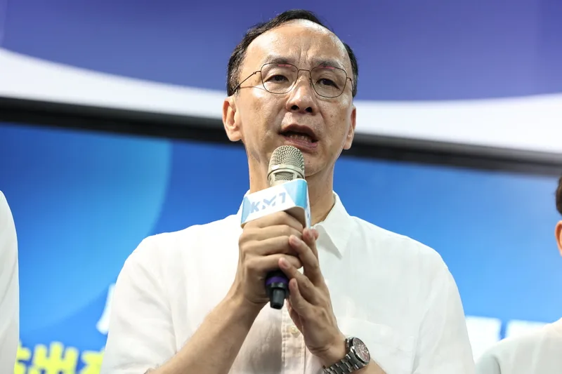 中國國民黨黨主席朱立倫（圖）21日出席「反惡罷、獨裁裁」記者會。中央社