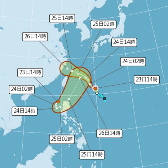 輕颱范斯高與熱帶性低氣壓TD11預估路徑。中央氣象署提供