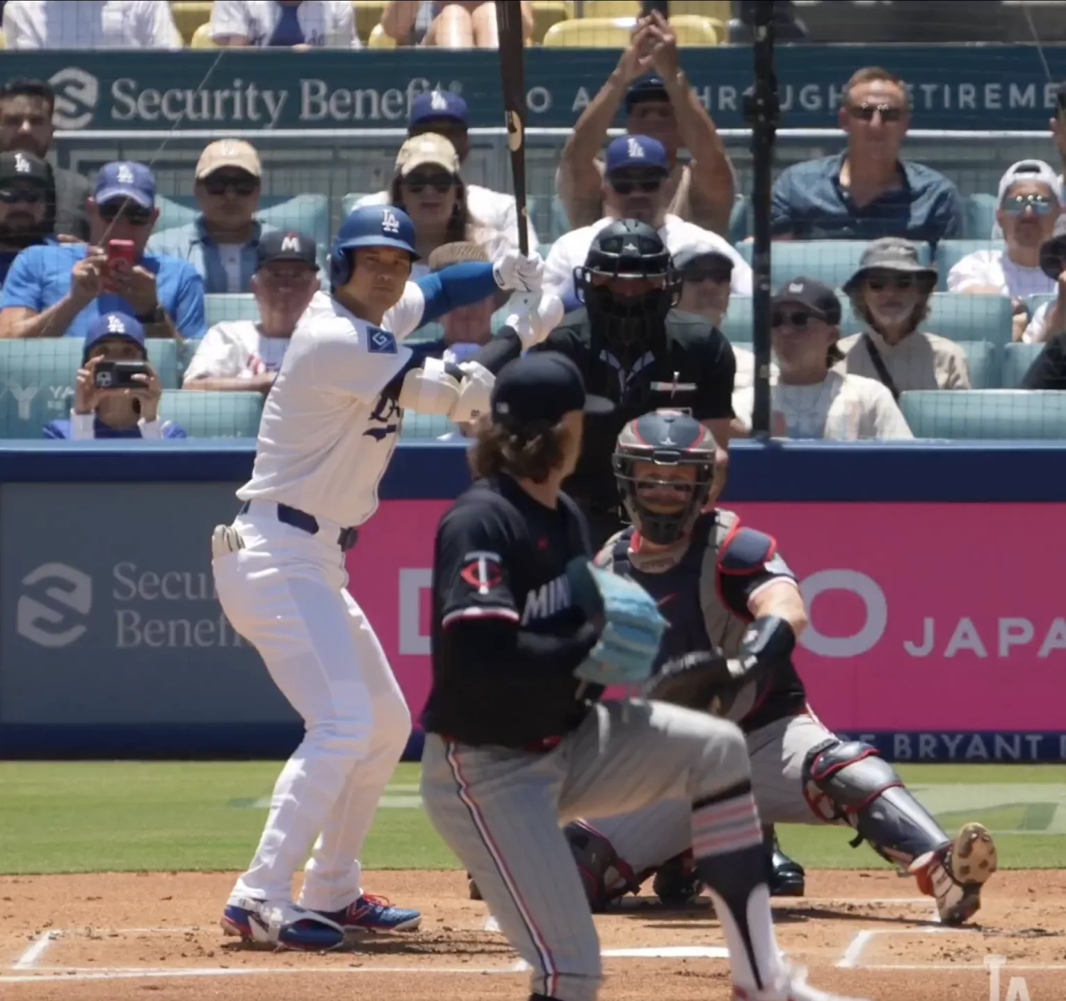 美國職棒大聯盟（MLB）洛杉磯道奇的日籍球星大谷翔平，延續火燙手感，今天首局就開轟。翻攝自洛杉磯道奇 X