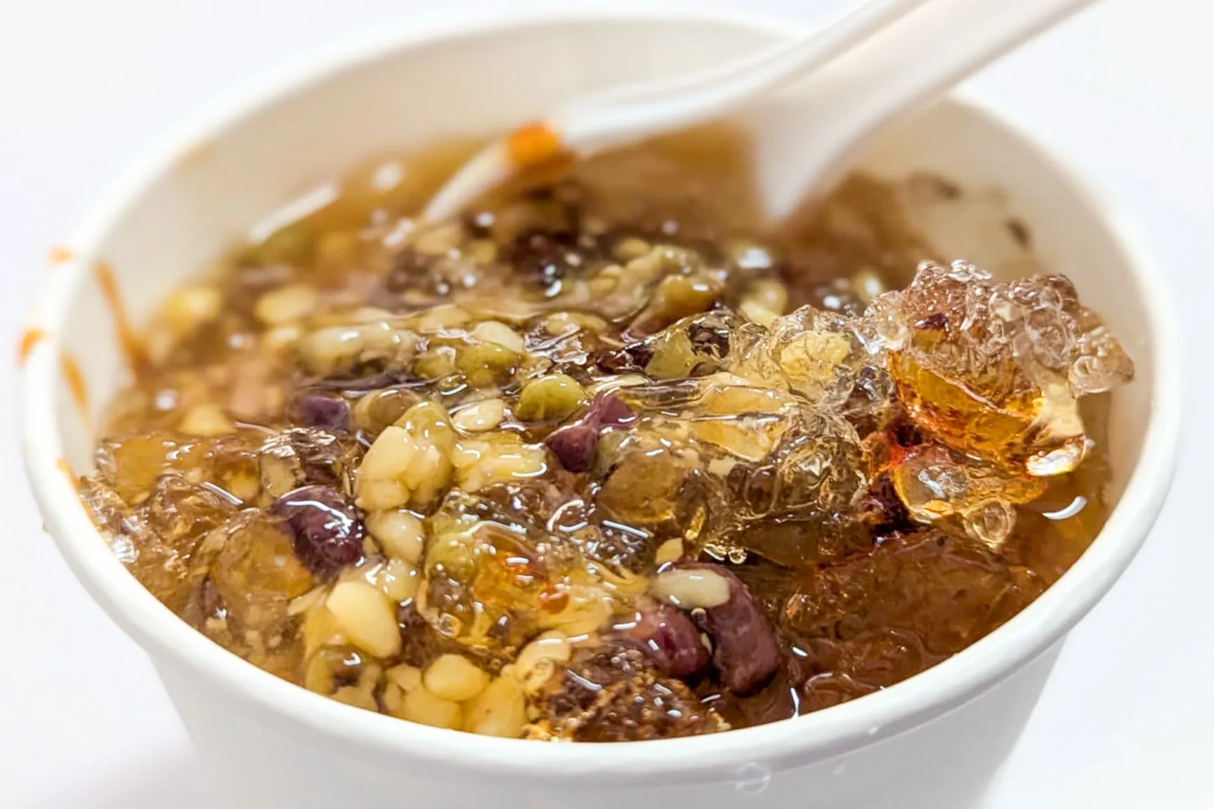 綠豆仁湯沙沙。蕭秀琴攝