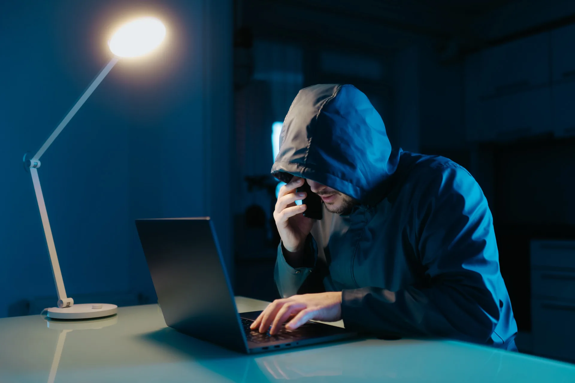 財政部：慎防普發一萬釣魚詐騙　停止解析11個假網站