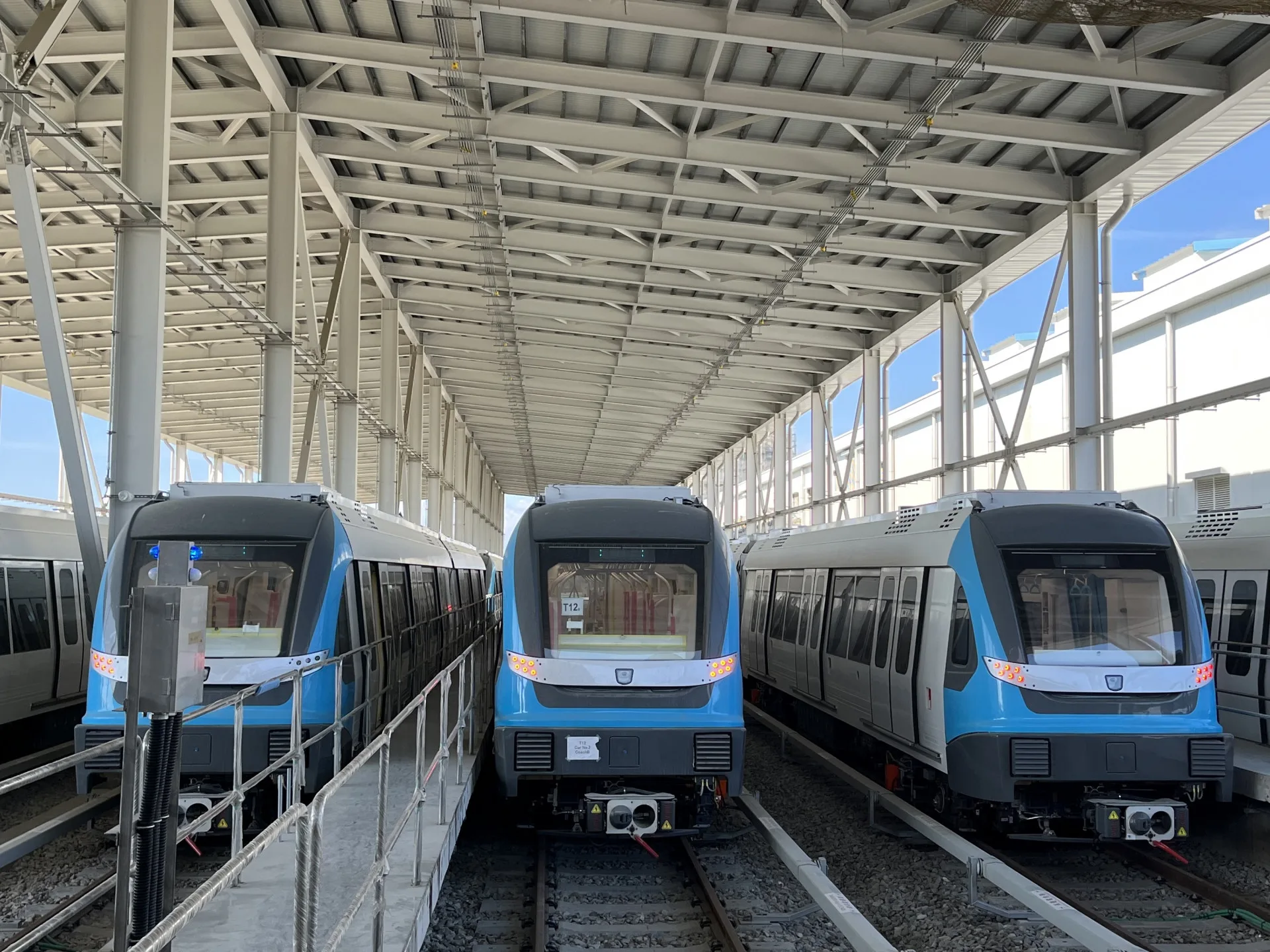 三鶯線列車全數報到。