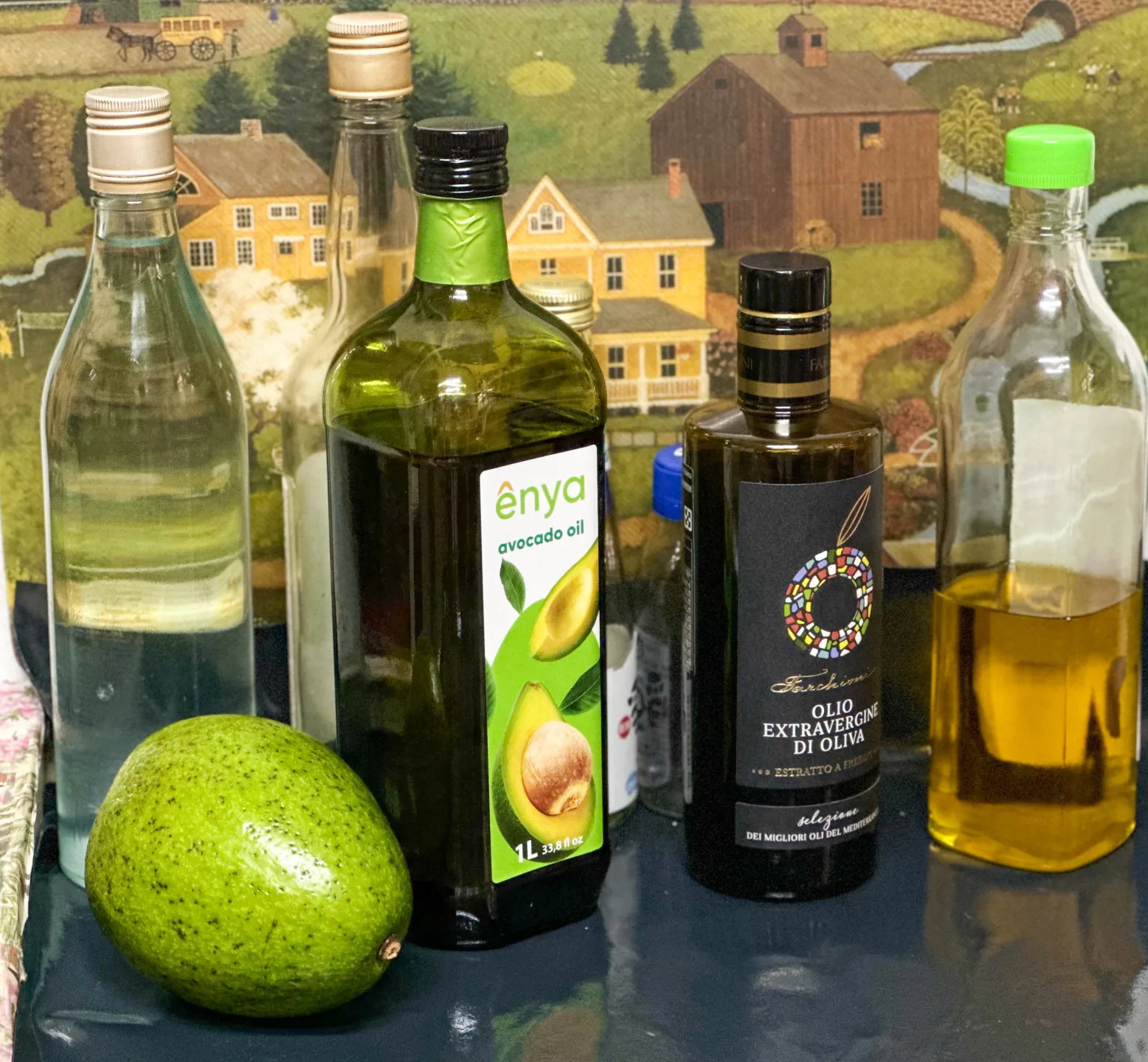 酪梨油成為廚房料理油的選項。蕭秀琴攝