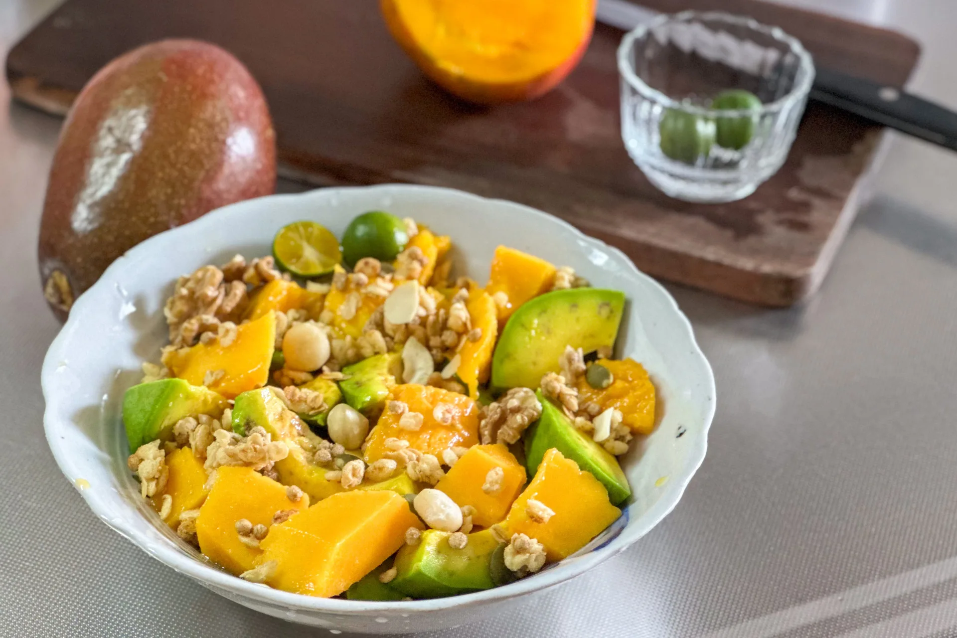 酪梨已成為做沙拉的基本食材，是增加飽足感很好的食物。蕭秀琴攝