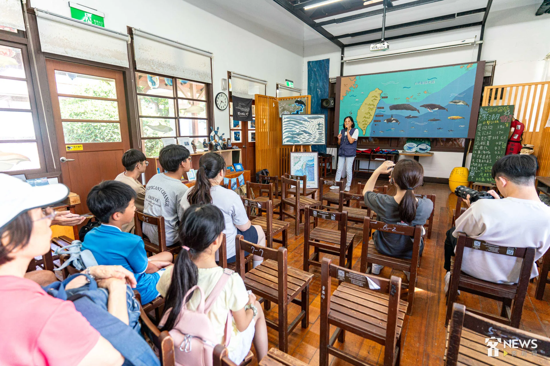 多羅滿在出航前會有15分鐘左右的生態課程。李台源攝