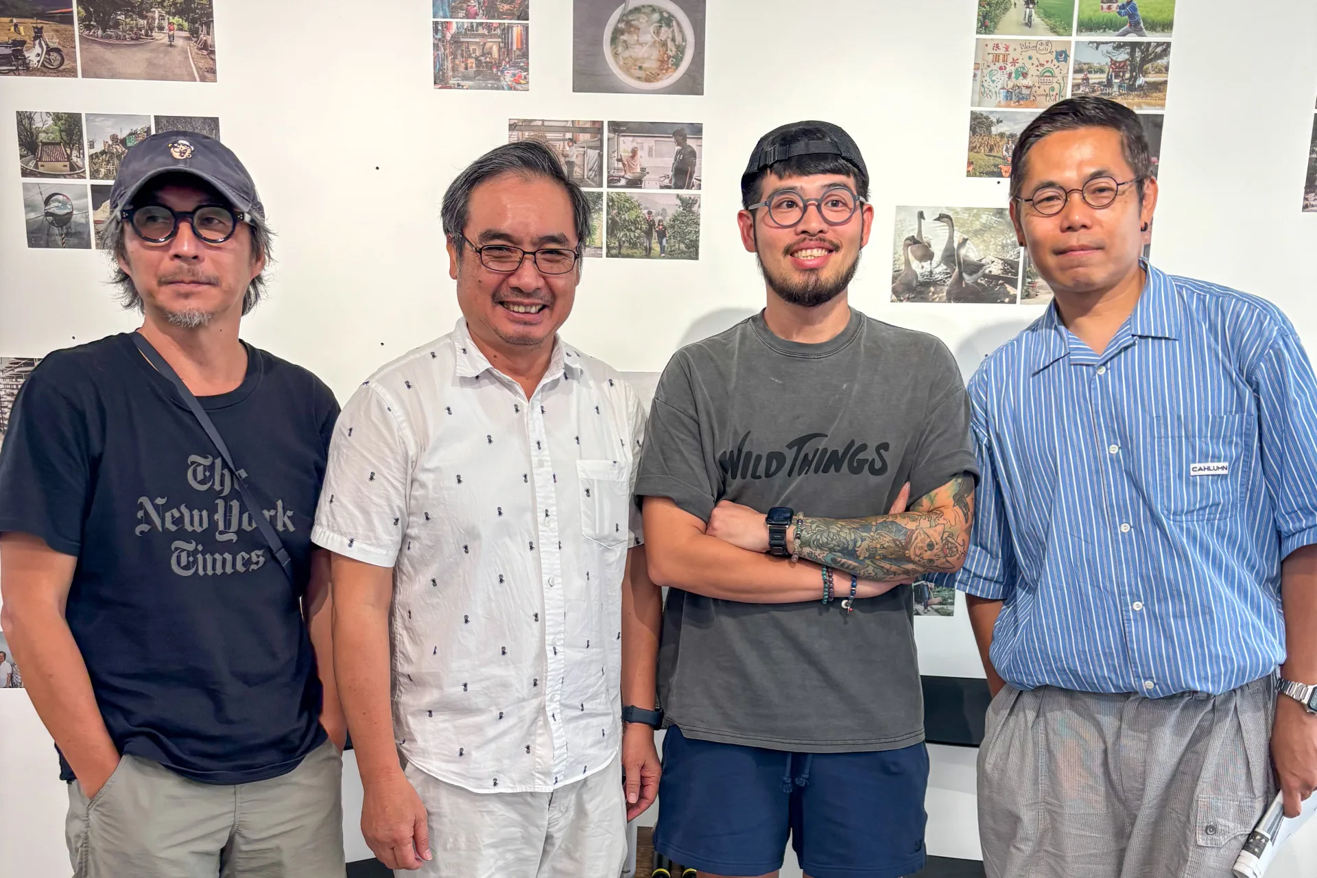 左起《靛花tien faˊ》總編輯李取中、客傳會董事長陳邦畛、攝影師陳嘉安與Kris Kang。徐穗青攝