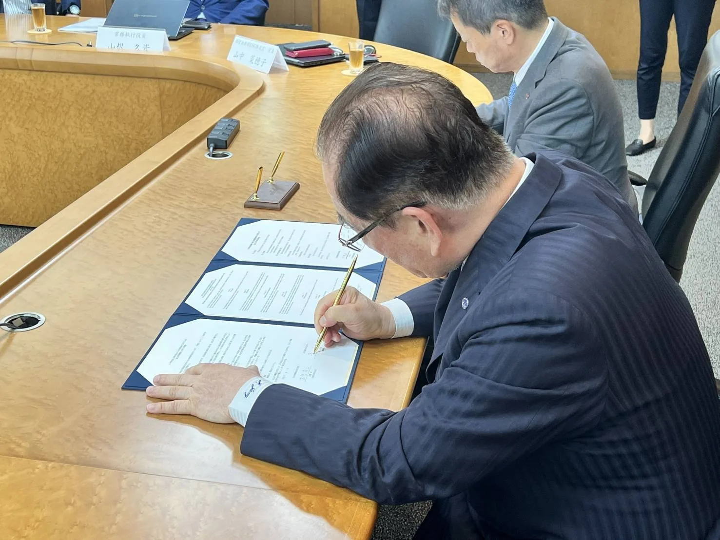 台鐵與JR九州簽署合作備忘錄。台鐵提供