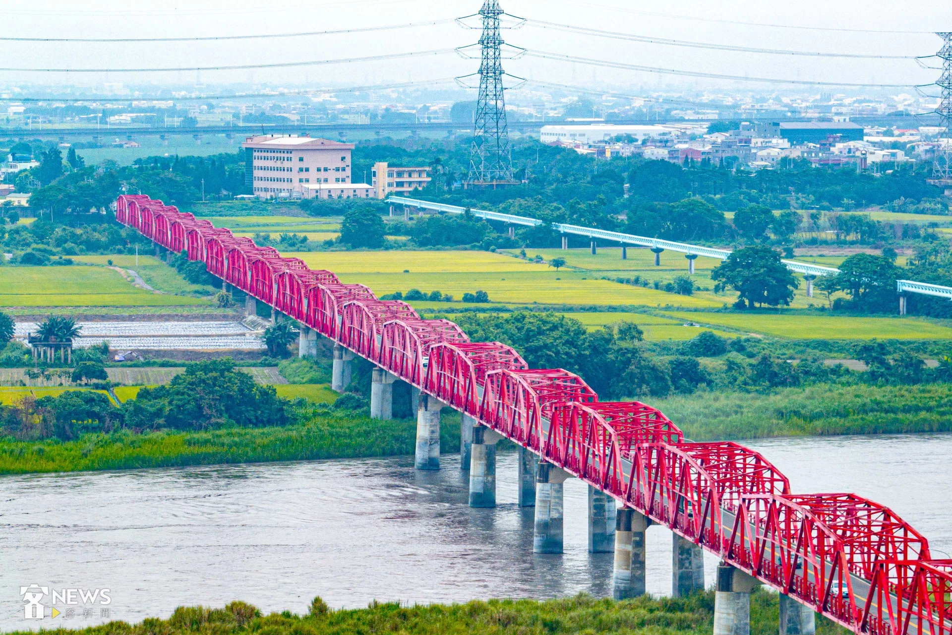 雲林知名景點西螺大橋空拍。范修語攝（資料照）