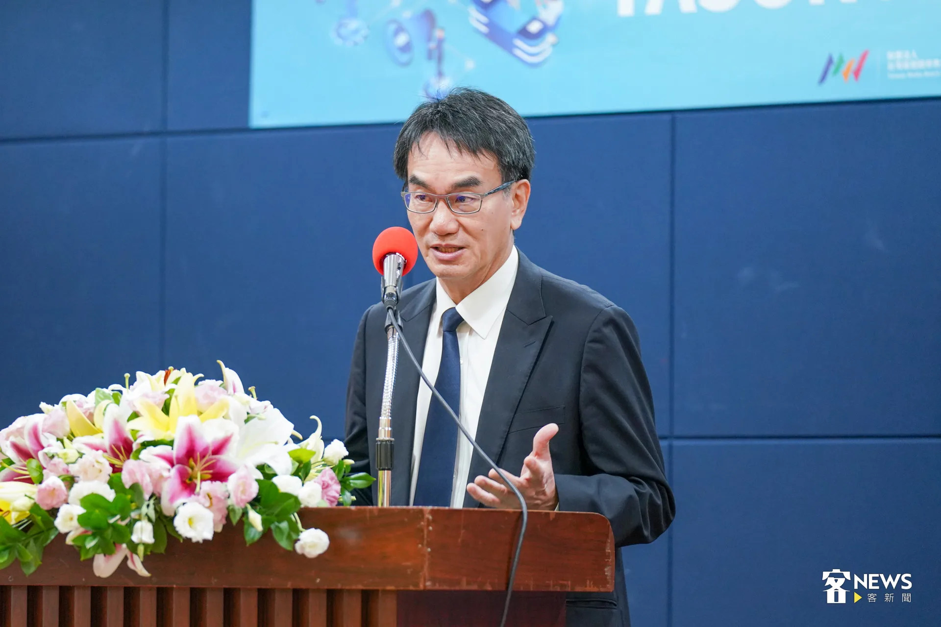 新上任的數位發展部長林宜敬，也親臨「台灣網路新聞自律聯盟」成立大會。洪藝晅攝