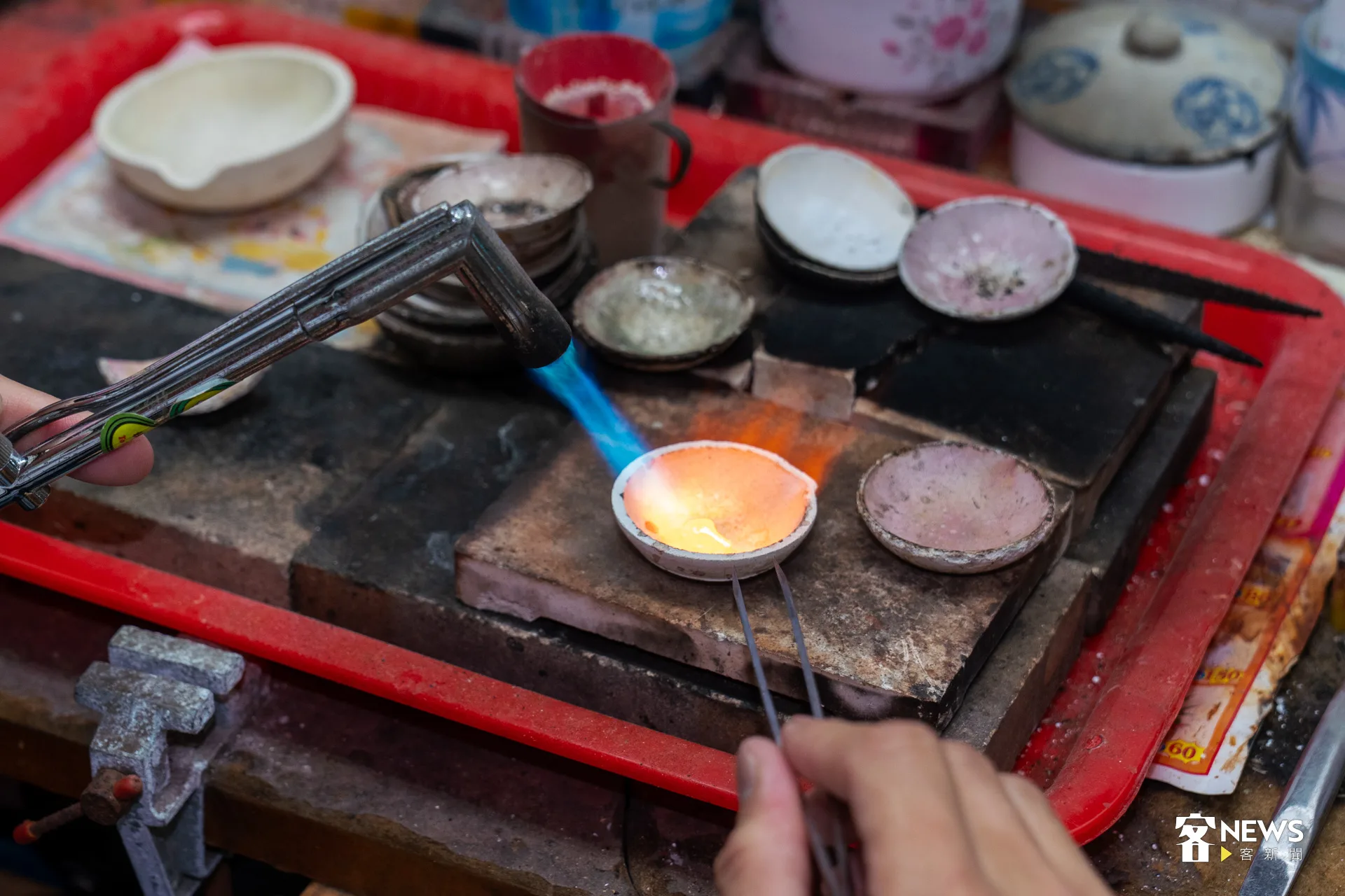 佇立於雲林縣崙背鄉的「金順興銀樓」已陪伴客家庄走過八十餘年。洪藝晅攝