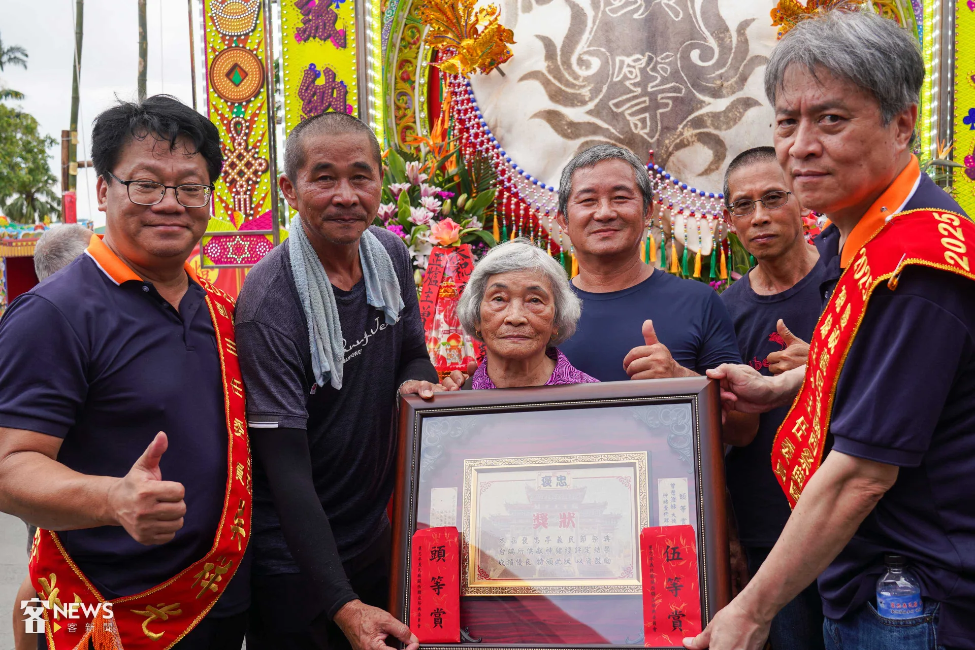 曾詹澄妹和朋友購買神豬參賽，獲得頭等賞。李宥妍攝