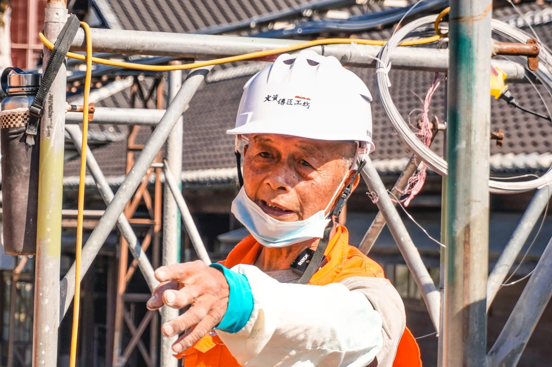 國寶瓦作匠師傅明光辭世。翻攝自文資傳匠工坊臉書粉絲專頁