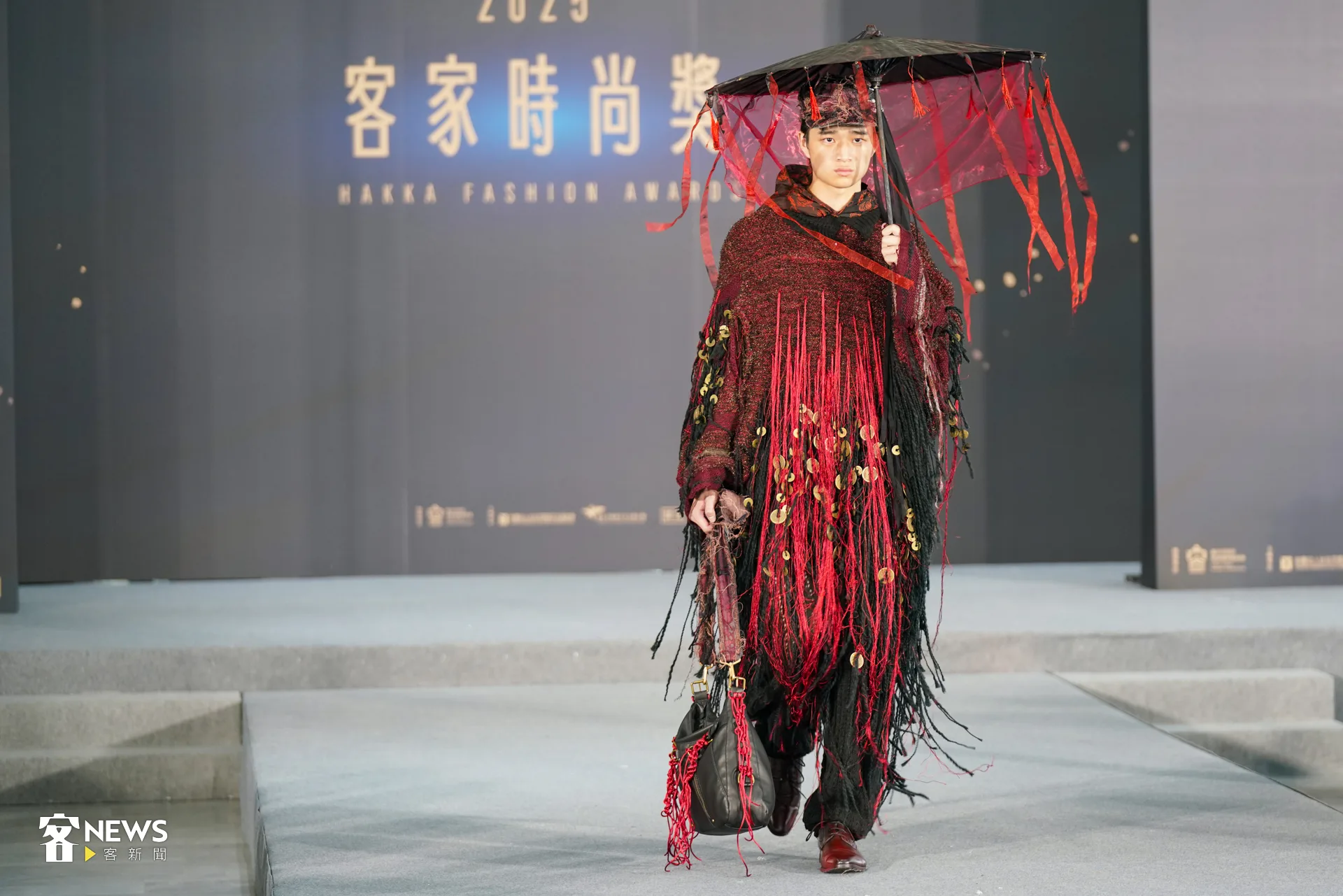 入圍作品亦將轉化為「臺北客家永續時尚服飾展—HAKKA CHIC」特展,於9月26日至11月14日開放民眾免費參觀。洪藝晅攝