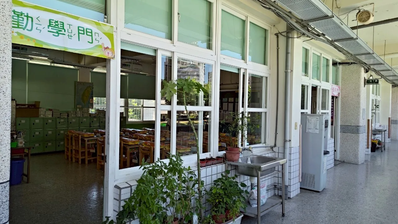 新生始業式。葉金華提供