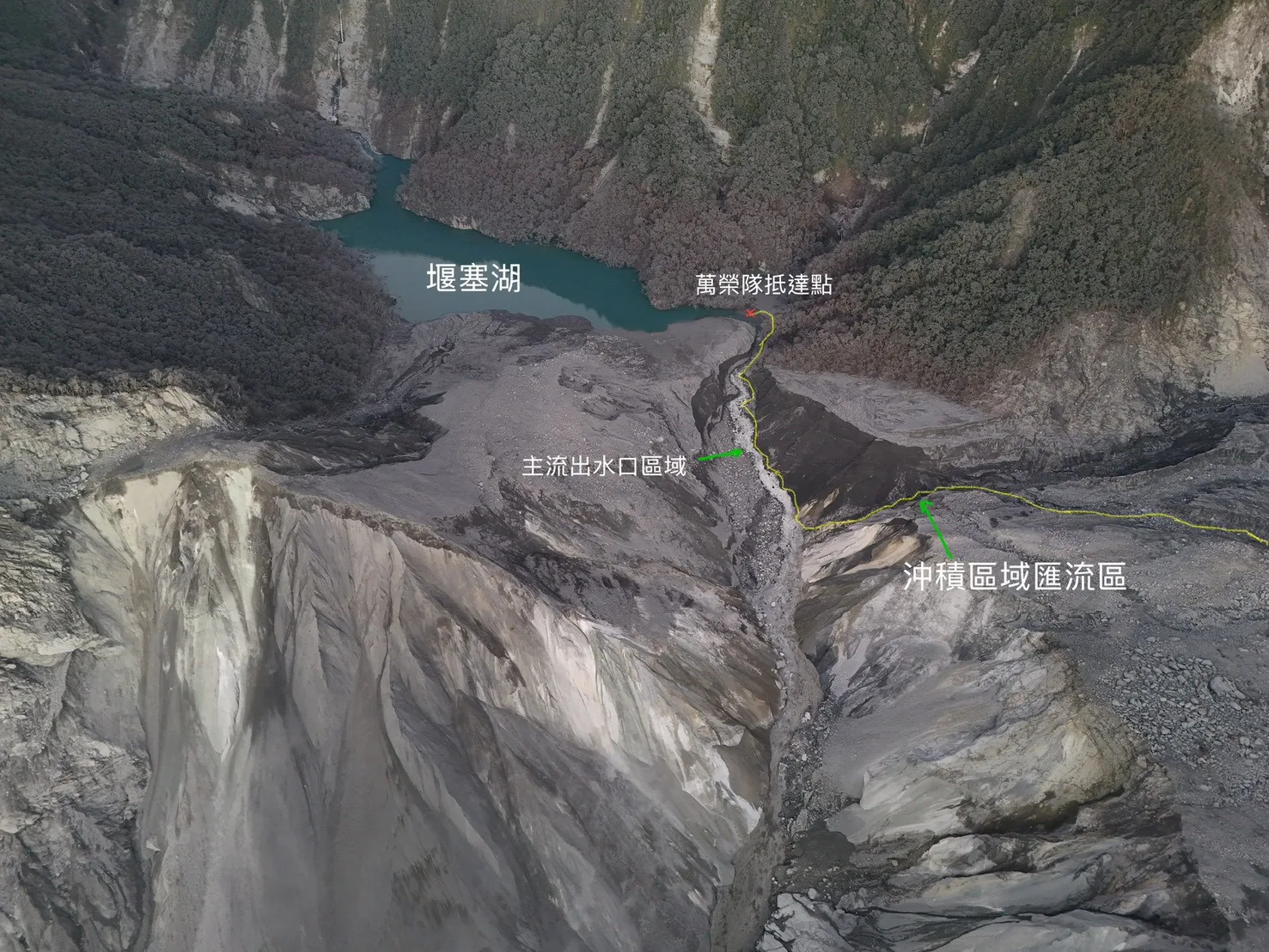 萬榮林道特遣隊勘查堰塞湖路線圖。林保署花蓮分署提供