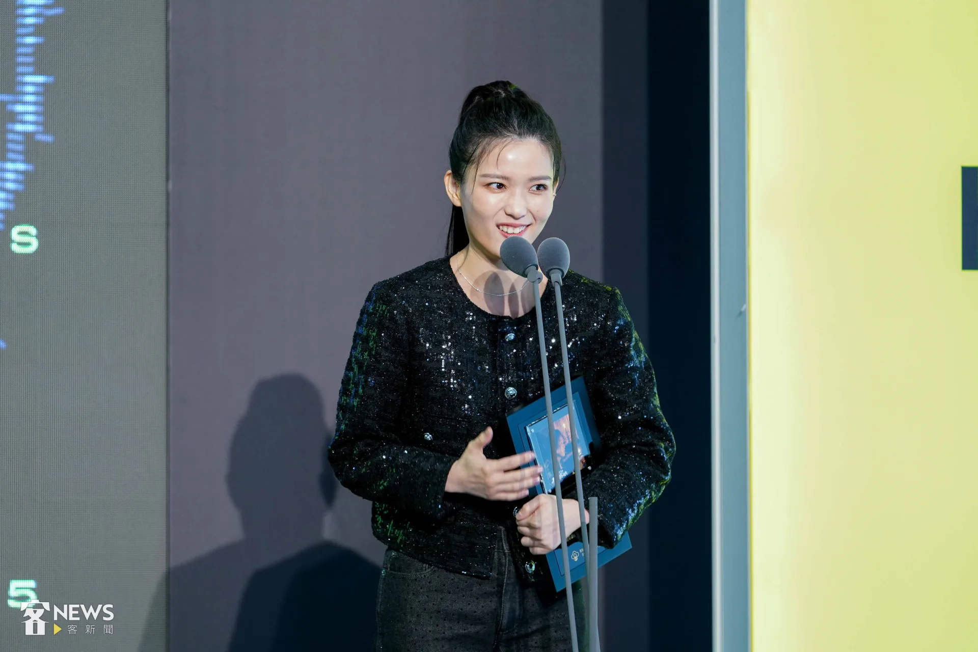 睦媄說，學習語言、年代背景與醫療知識是一大挑戰。李台源攝