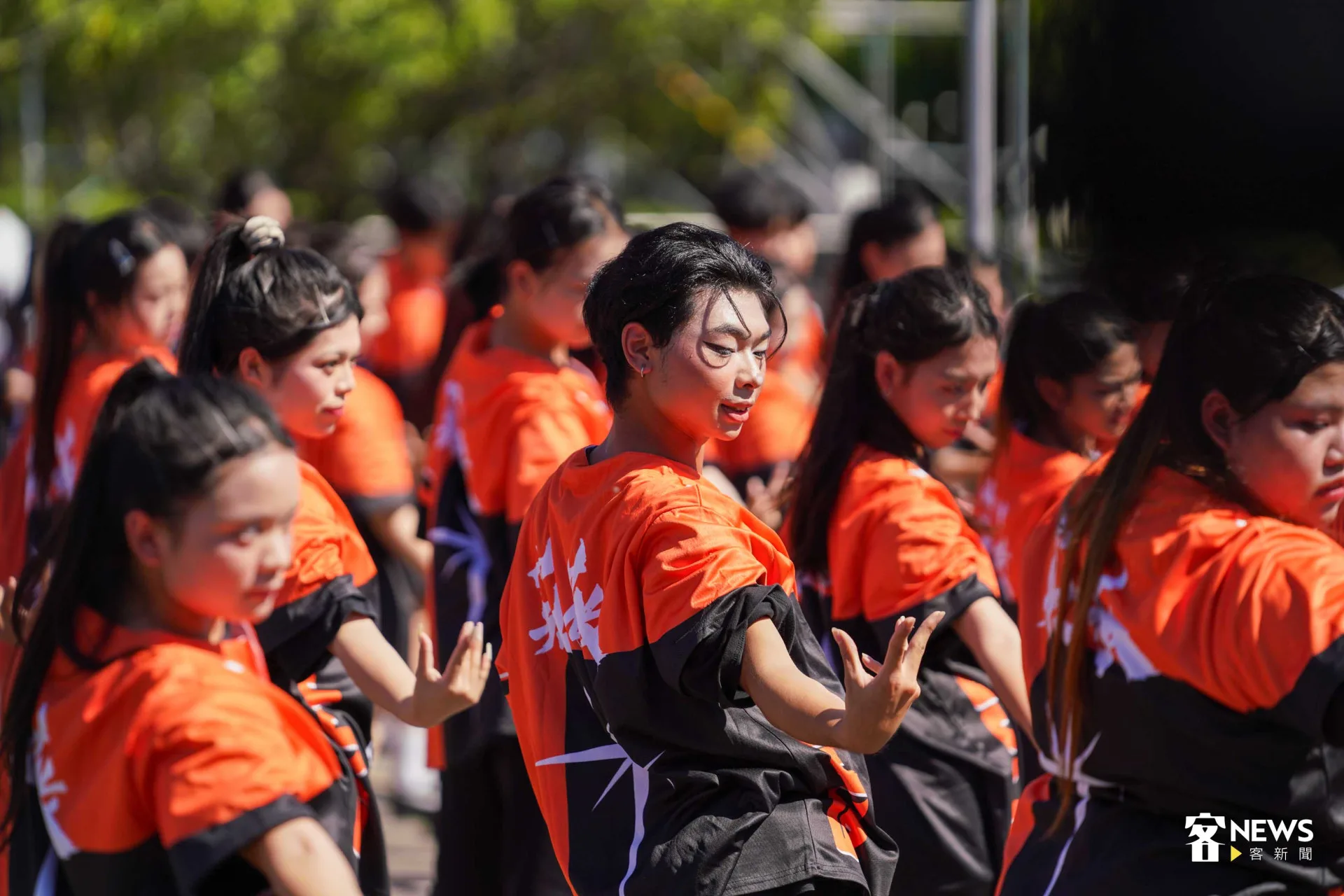 莊敬高職表演藝術科在國慶大會演出。李台源攝