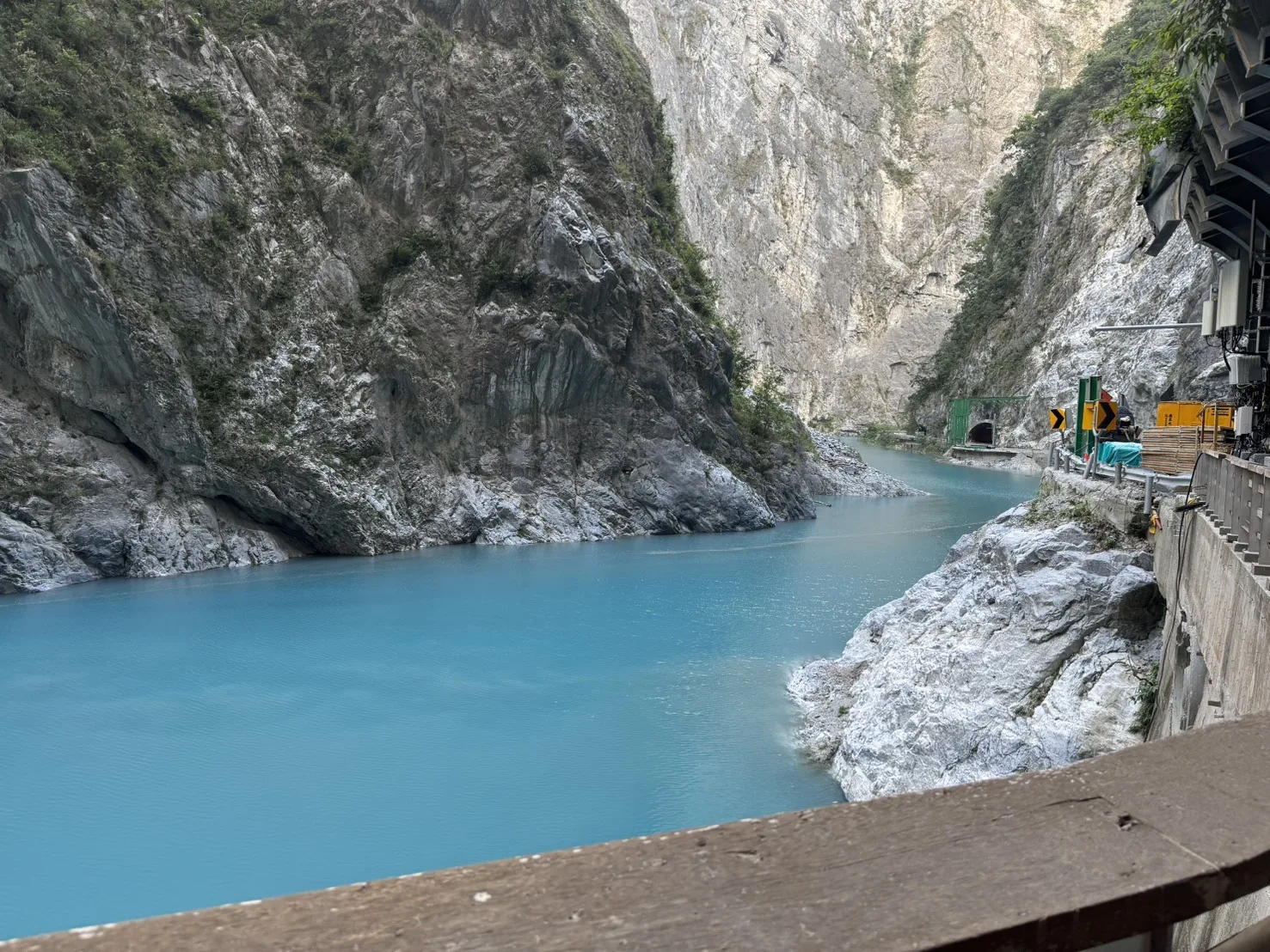 立霧溪燕子口堰塞湖。林保署花蓮分署提供20251017