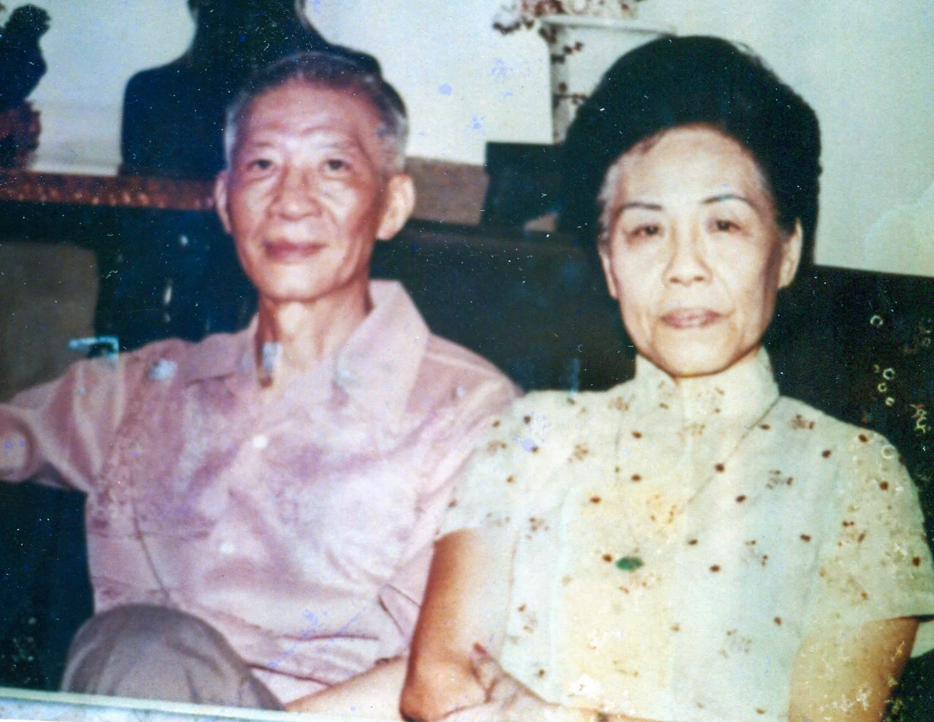 羅春桂娶黃南球屘女羅黃小蘭為妻,日治時期曾到滿州(東北)行醫,也算是「半山」,第二屆苗栗縣長選舉敗給同是「半山」的劉定國。何來美翻攝