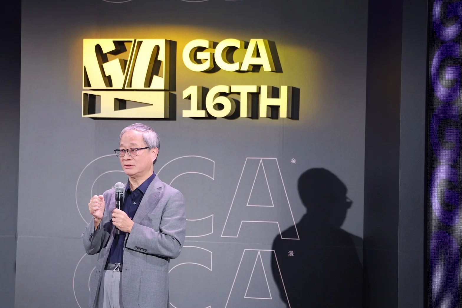 文化部長李遠表示，他始終認為，「創作者才是核心，唯有好的創作，才有可能行銷世界」，所以無論如何政府一定要支持創作者。行政院提供