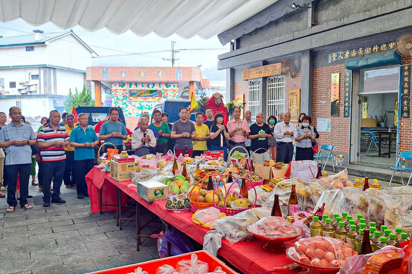 富里竹田義民亭在義民祭的祭祀儀式。陳勝駿提供