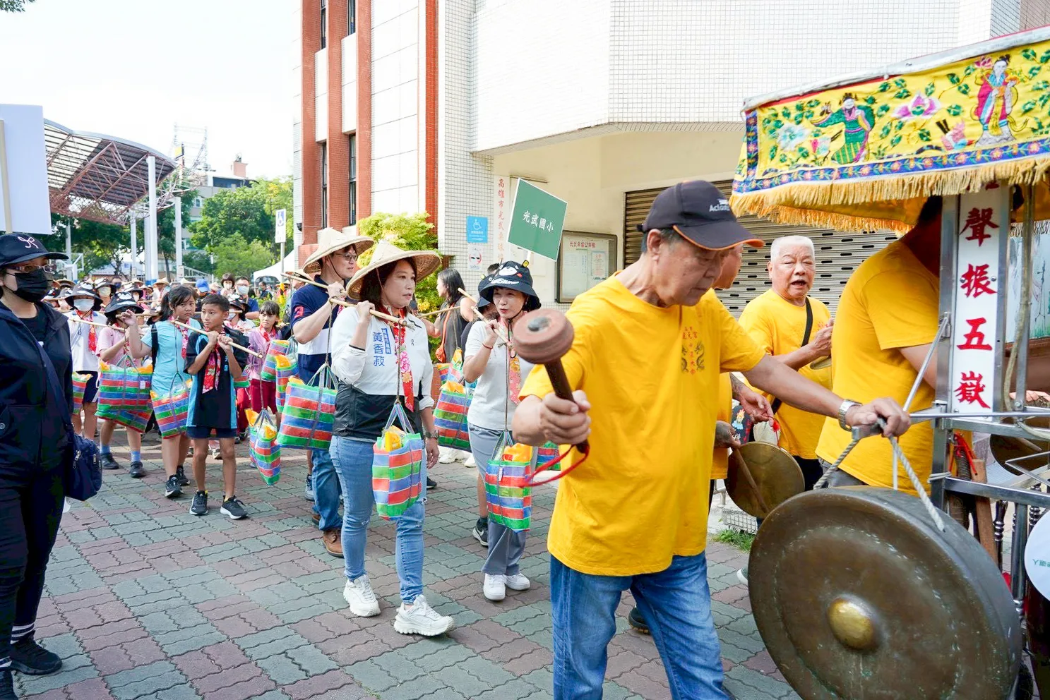 高雄市睽違20年再度舉辦客家義民祭活動，上千鄉親熱情參與。高雄市政府客家事務委員會提供